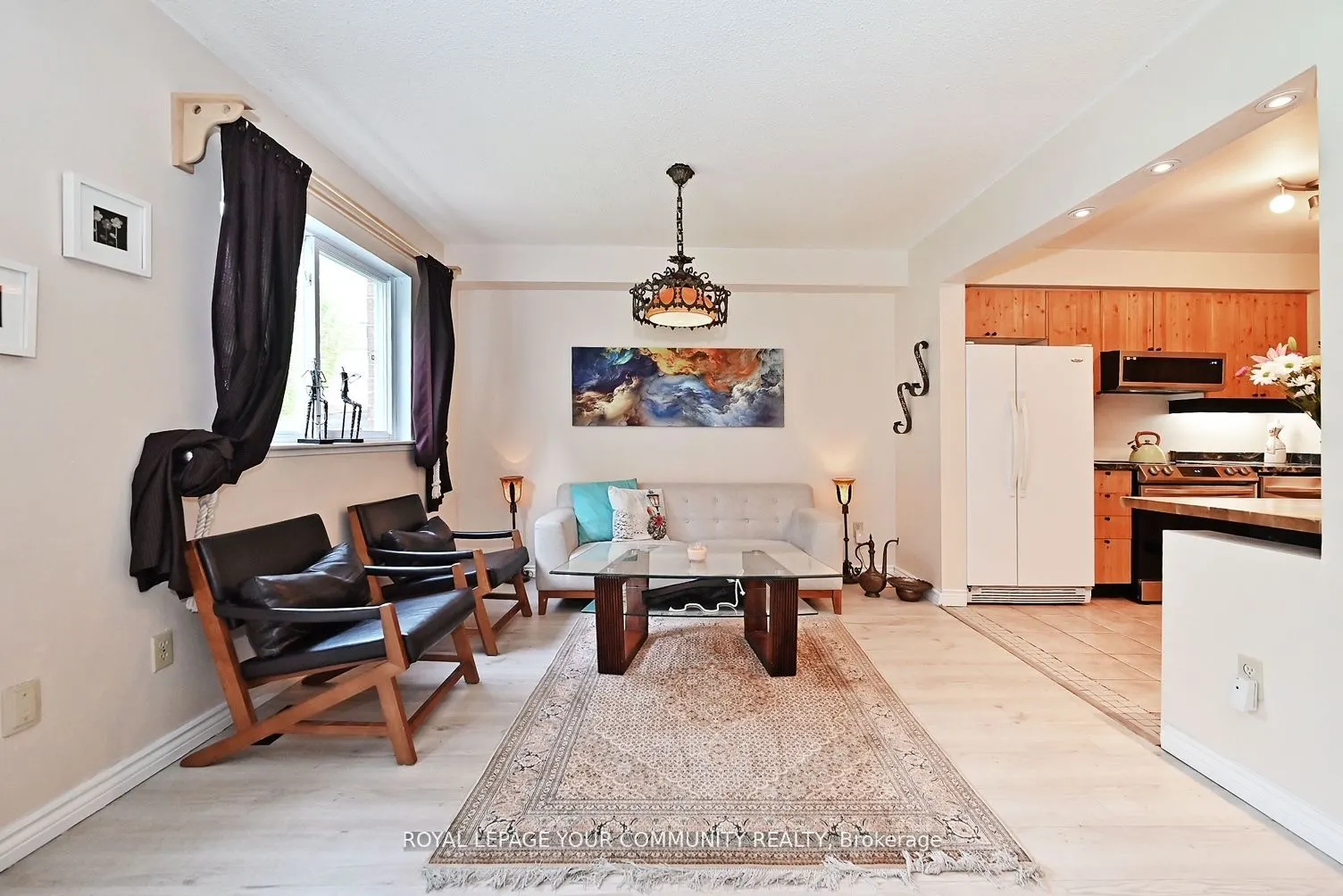 304 Maciver Boulevard, #11