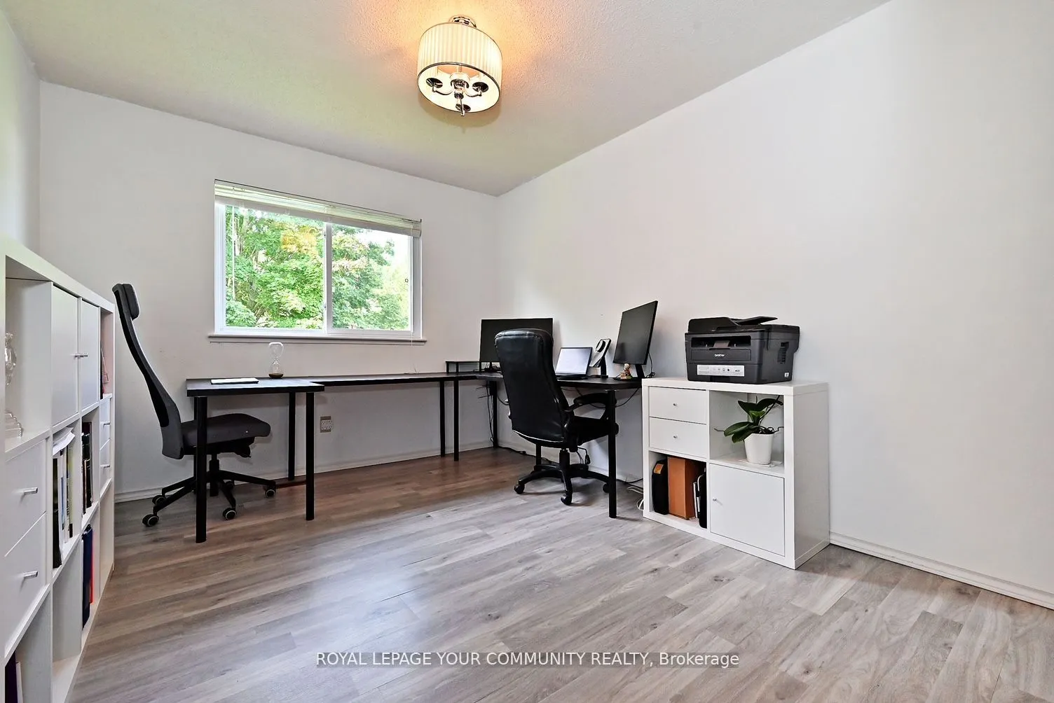 304 Maciver Boulevard, #11