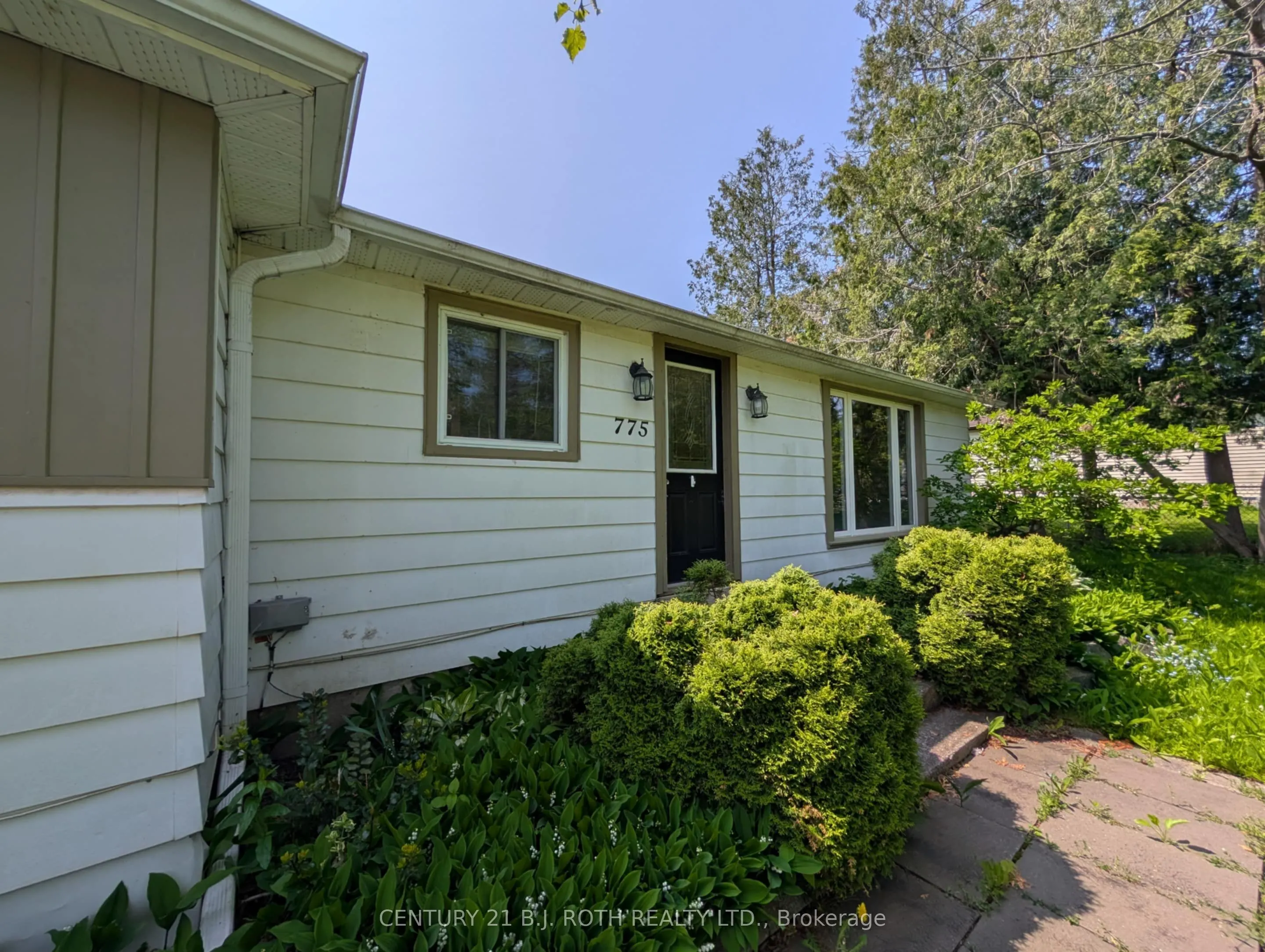 775 James Street