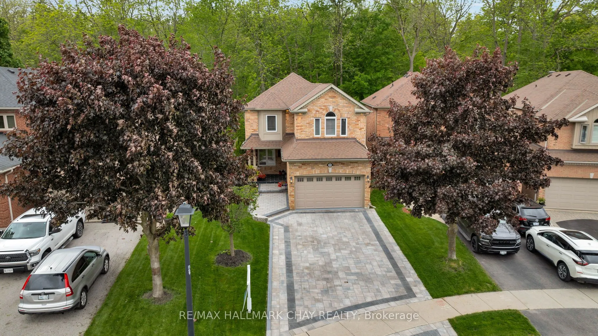 383 Hewitt Circle