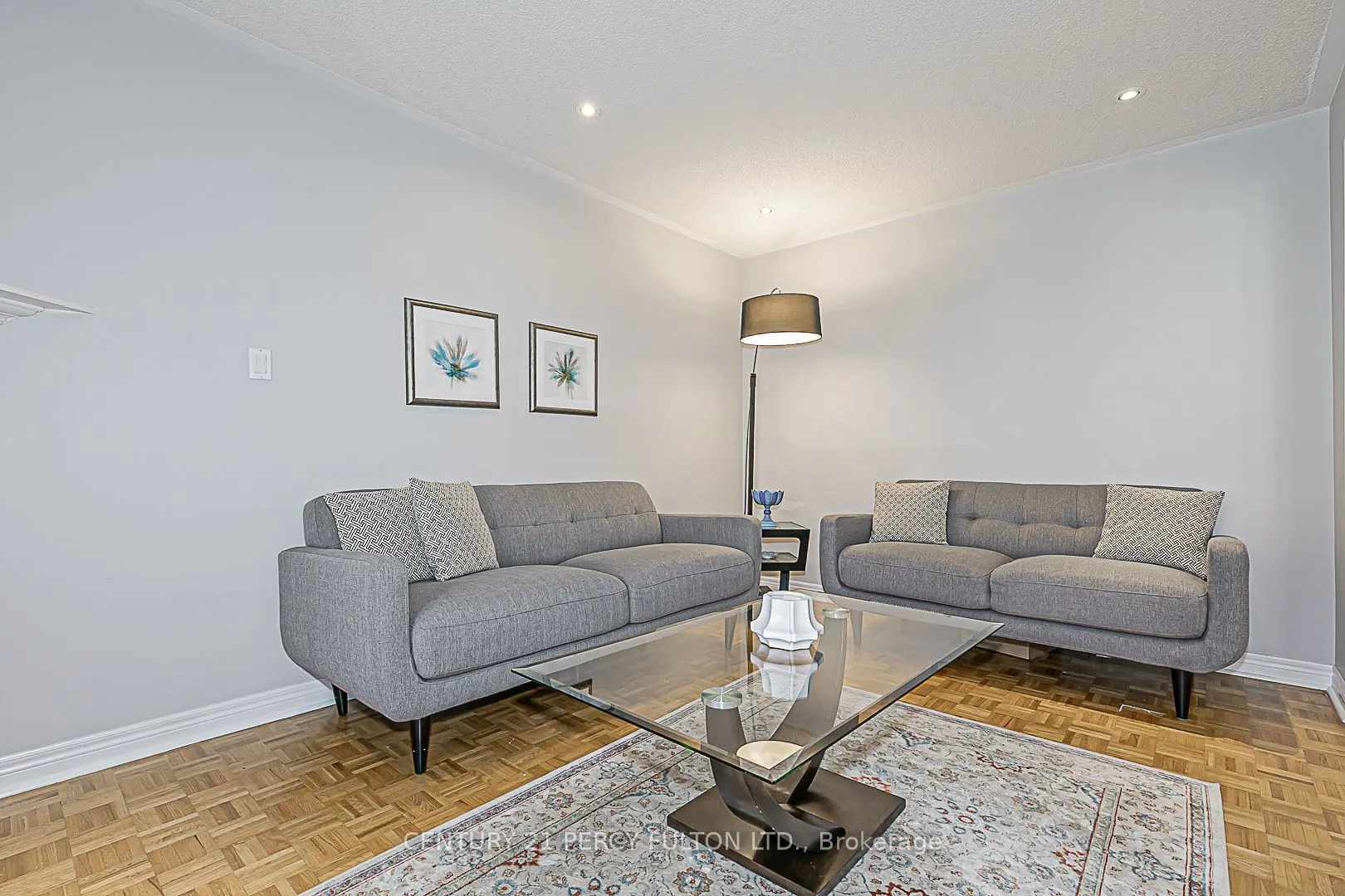 151 Rosanna Crescent