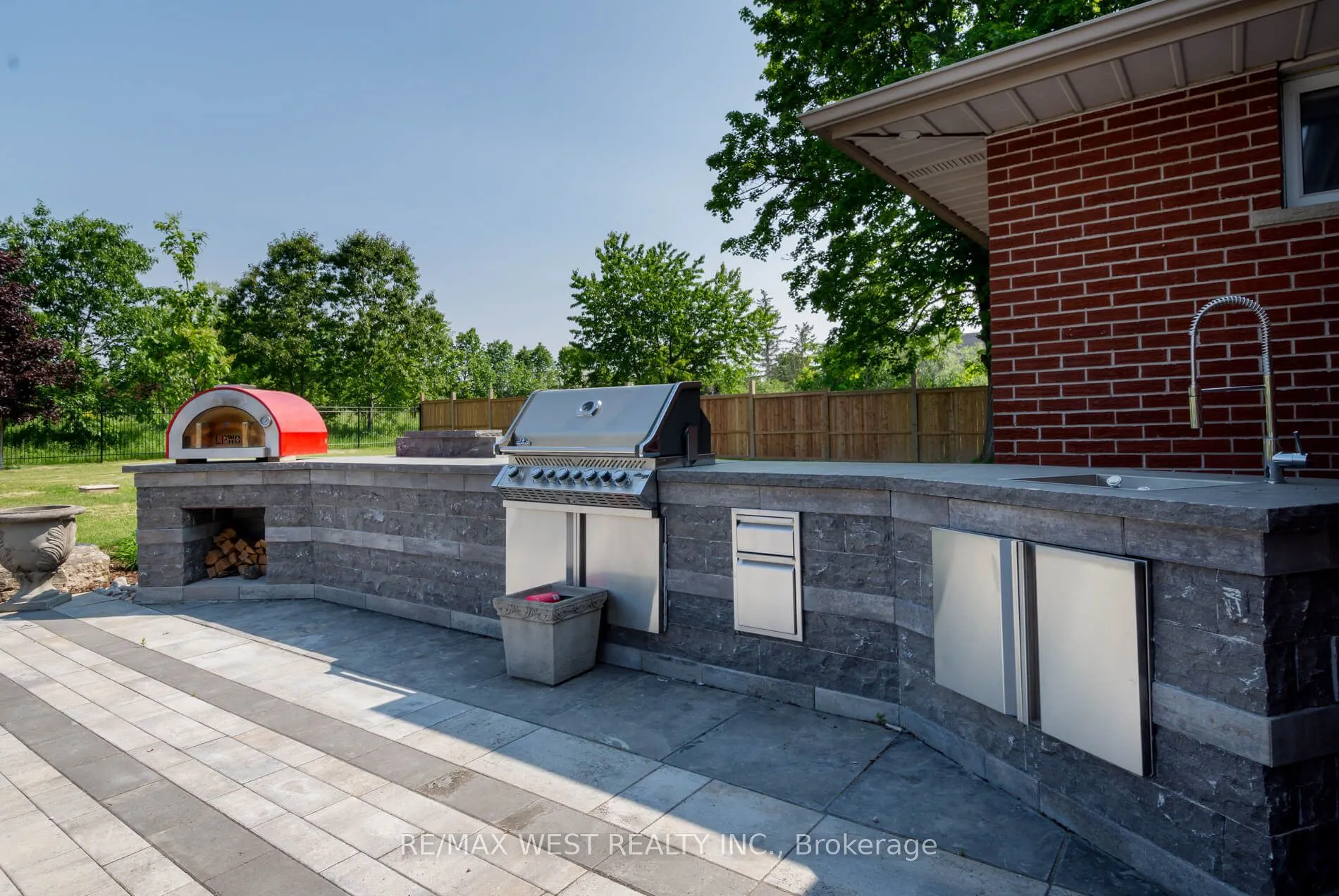 6600 King Vaughan Road