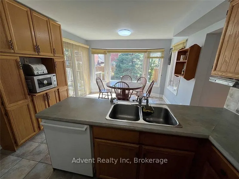 37 Garnish Green Grove