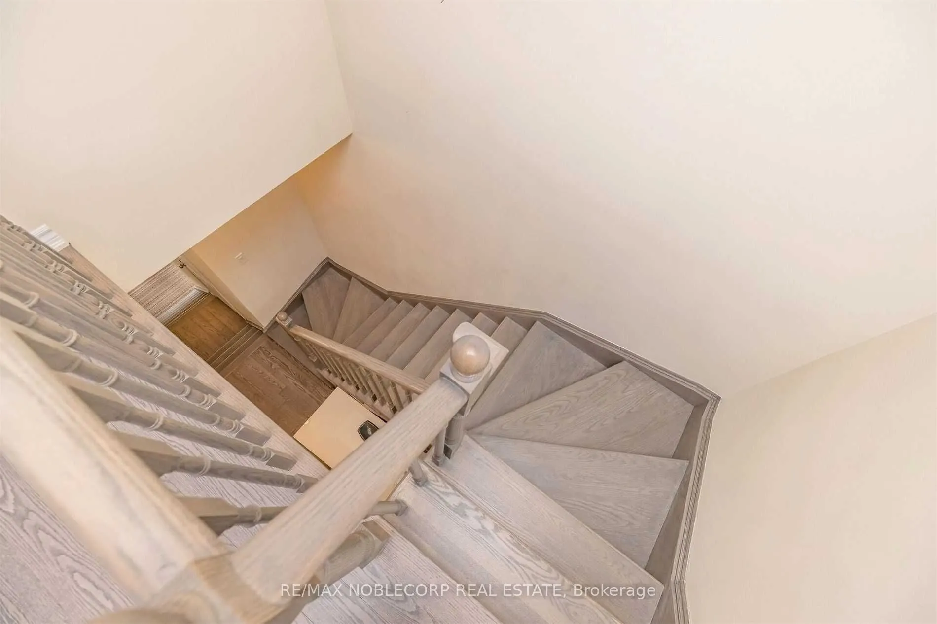 144 Sunset Terrace