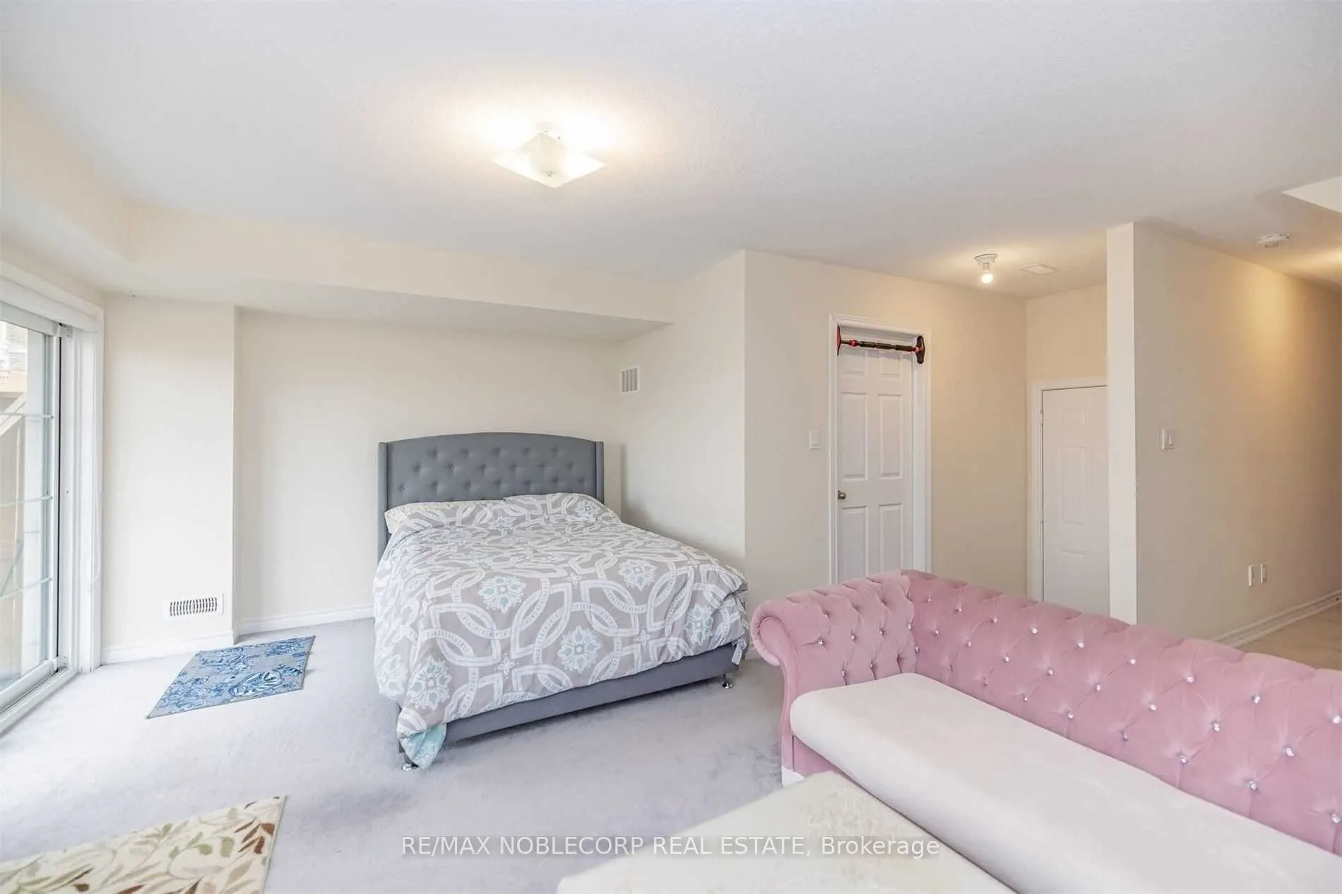 144 Sunset Terrace