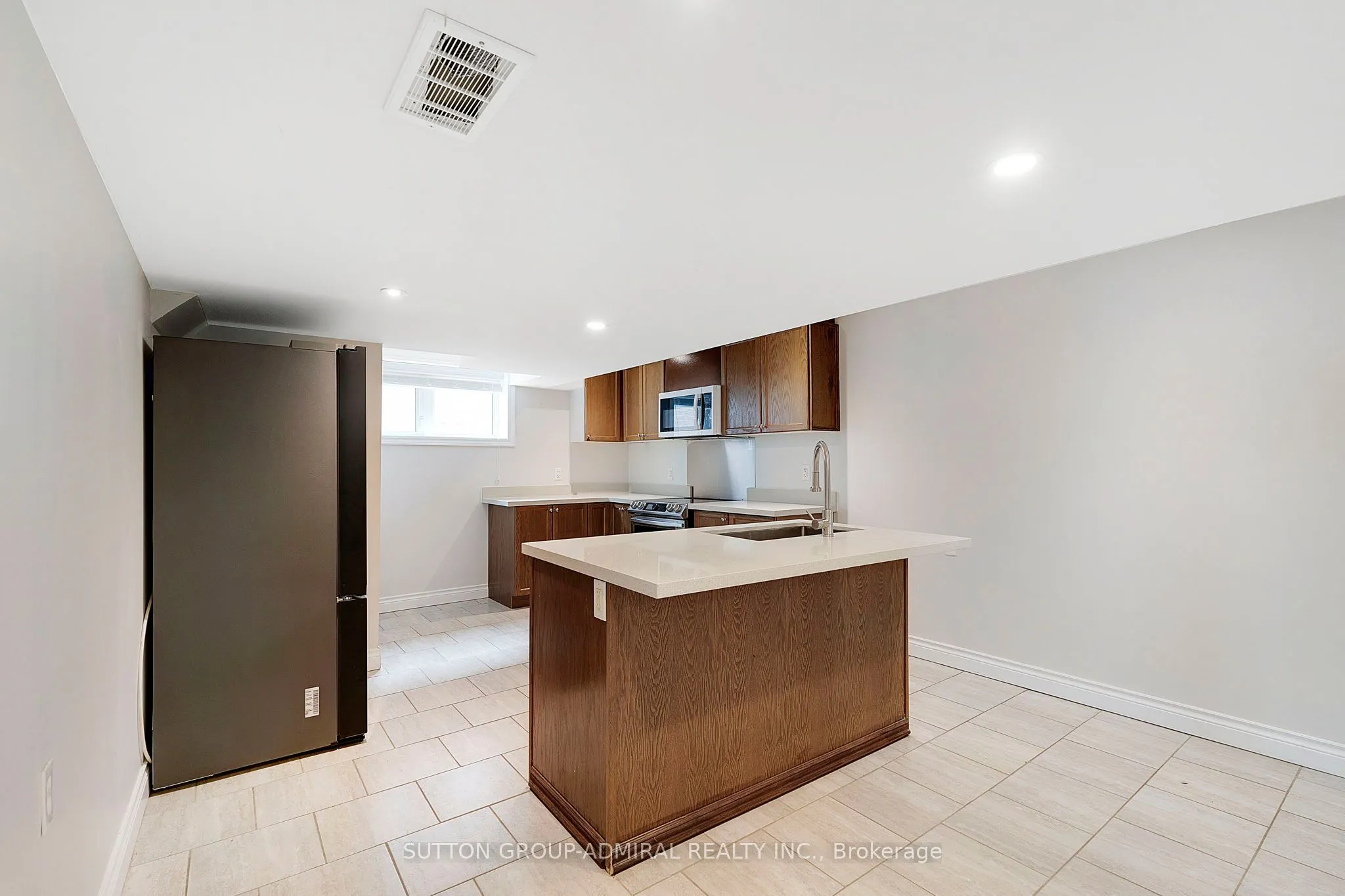 26 Summit Ridge Drive