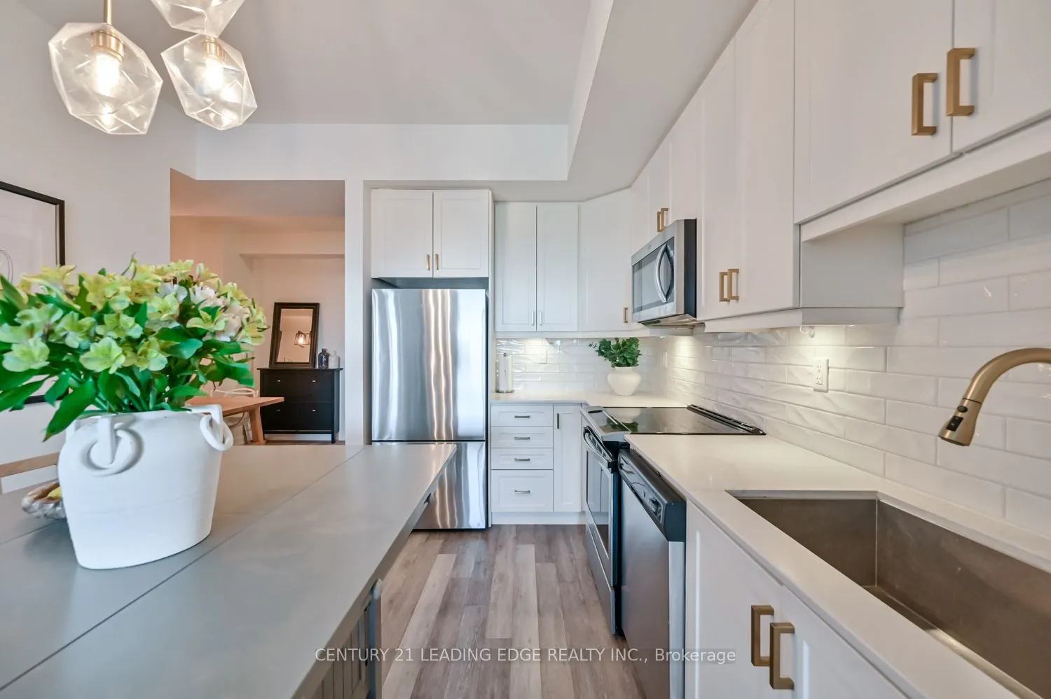 6235 Main Street N, #508