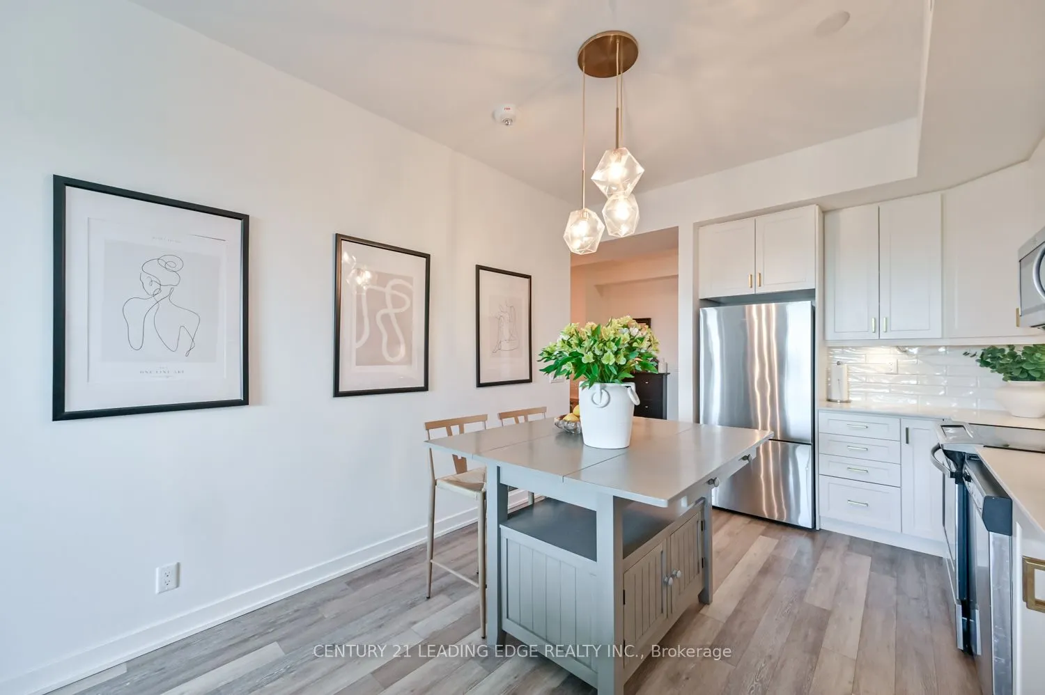 6235 Main Street N, #508