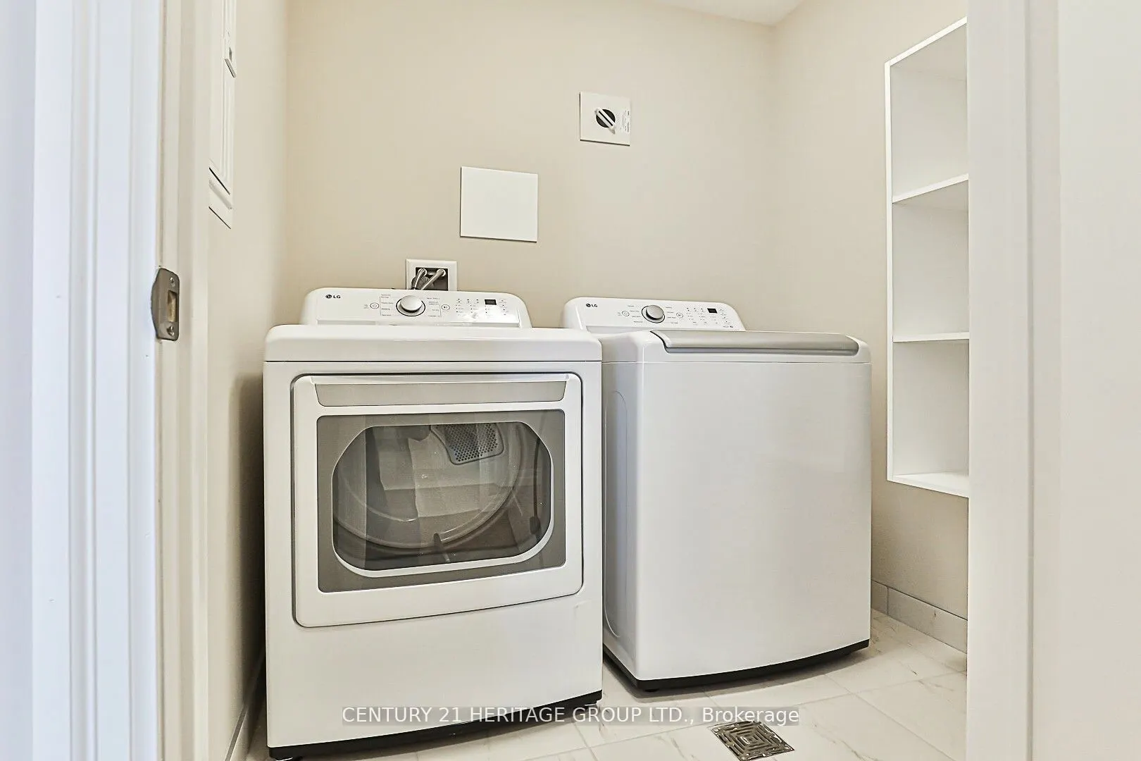 460 William Graham Drive, #115
