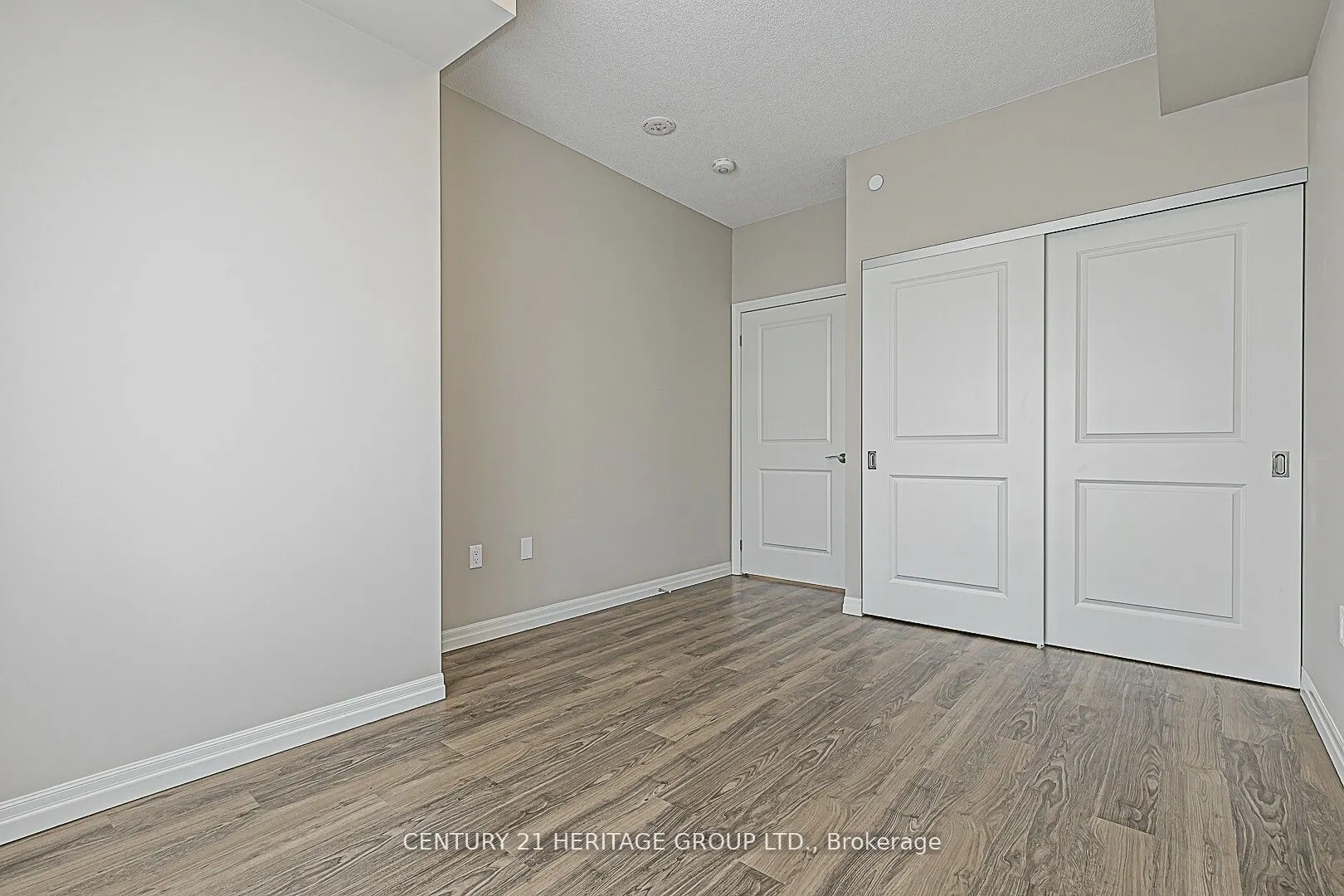 460 William Graham Drive, #115