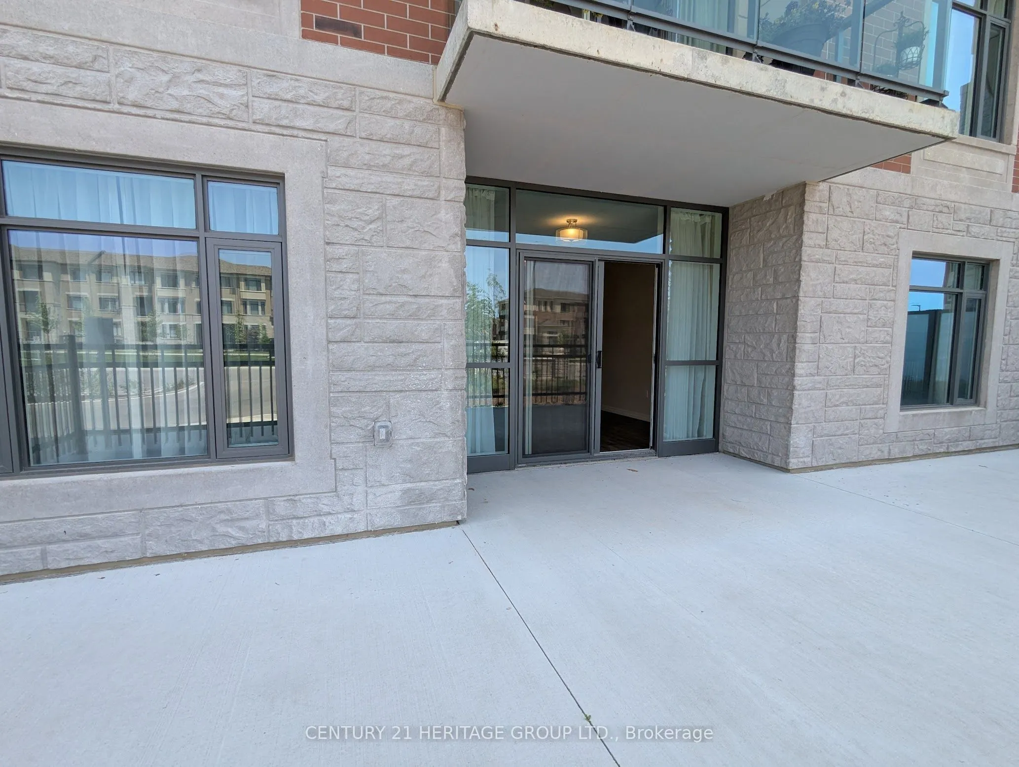 460 William Graham Drive, #115