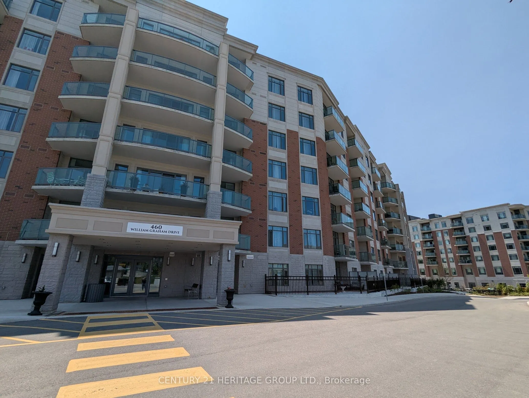 460 William Graham Drive, #115