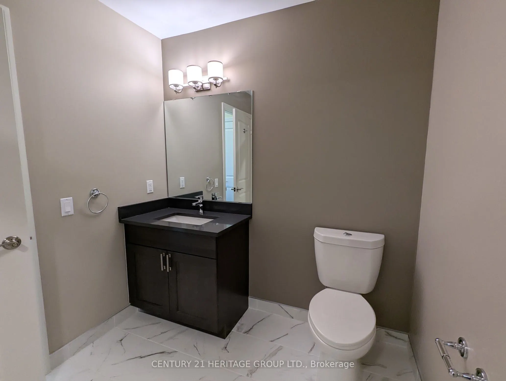 460 William Graham Drive, #115