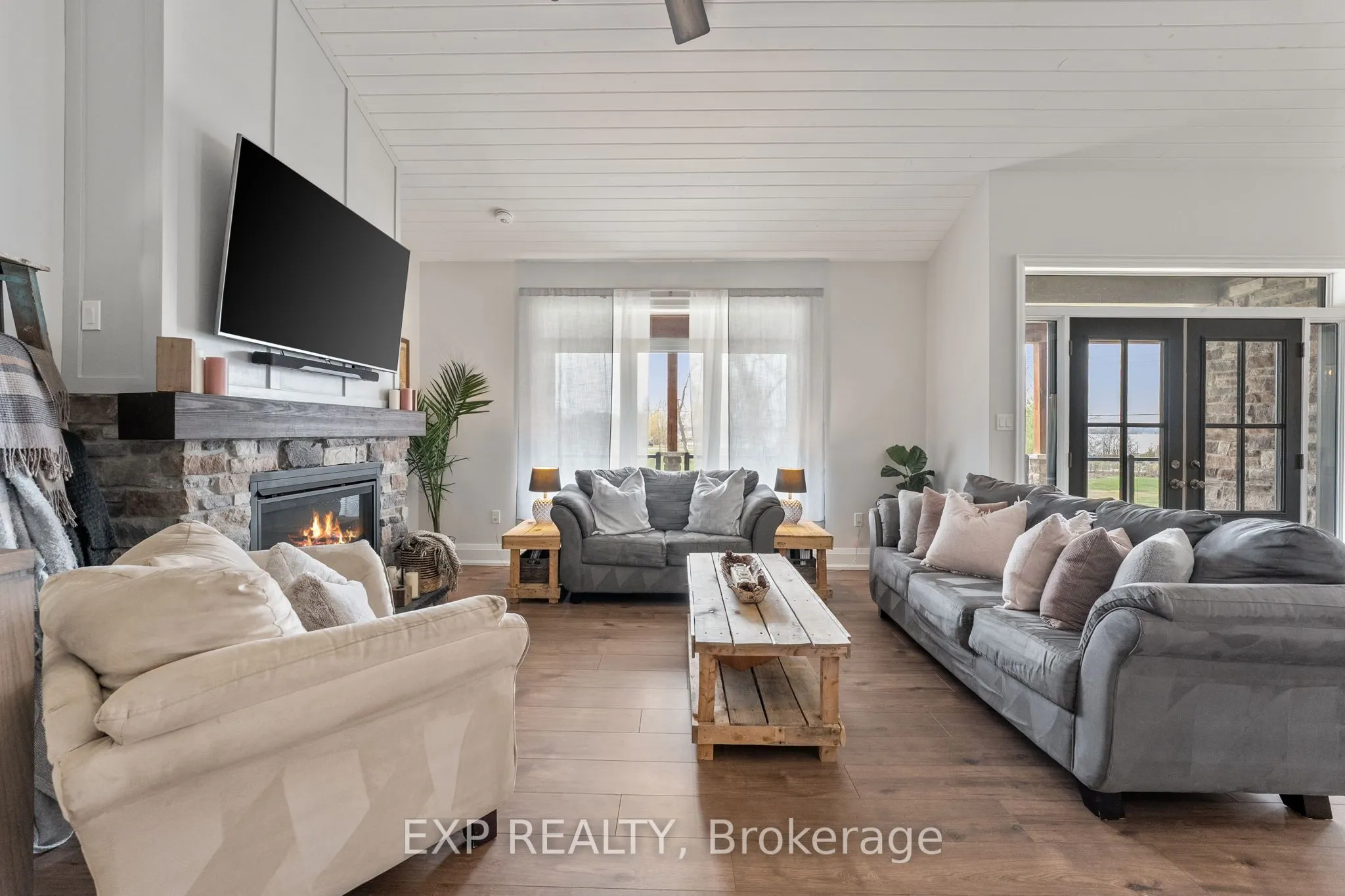 23 Dunkelman Drive