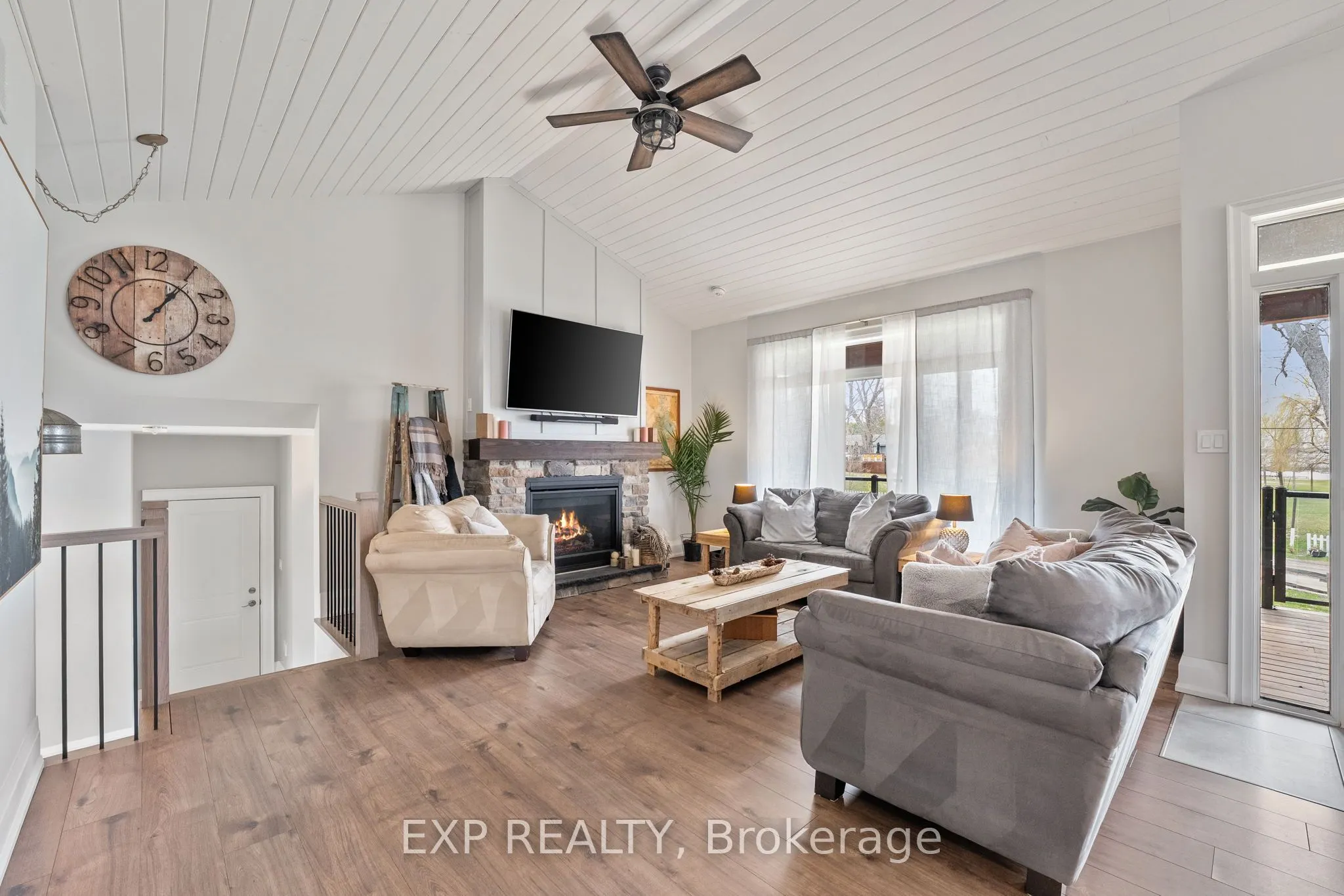 23 Dunkelman Drive