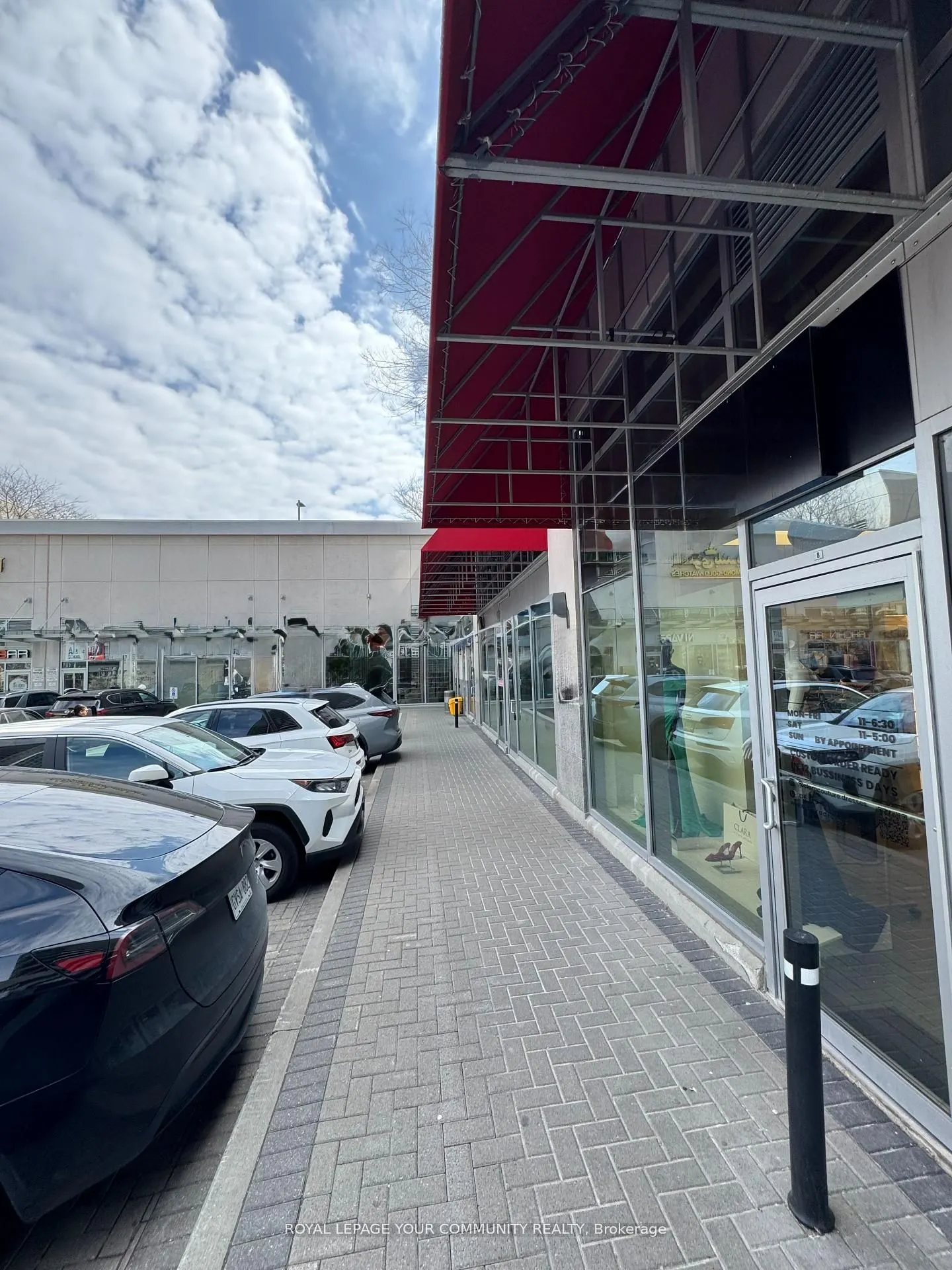 7181 Yonge Street, #Unit 8