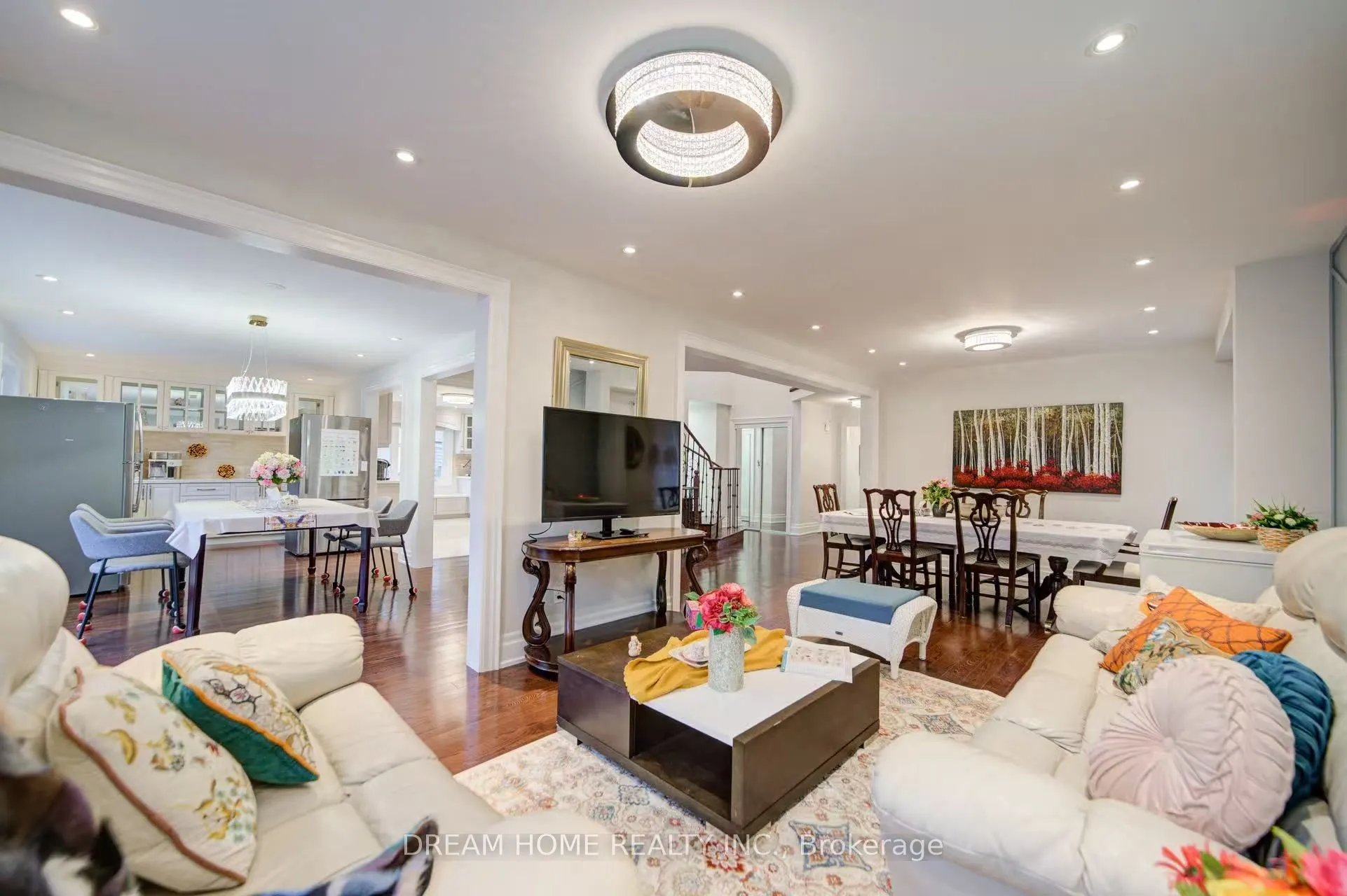 3 Moses Crescent, #Room B