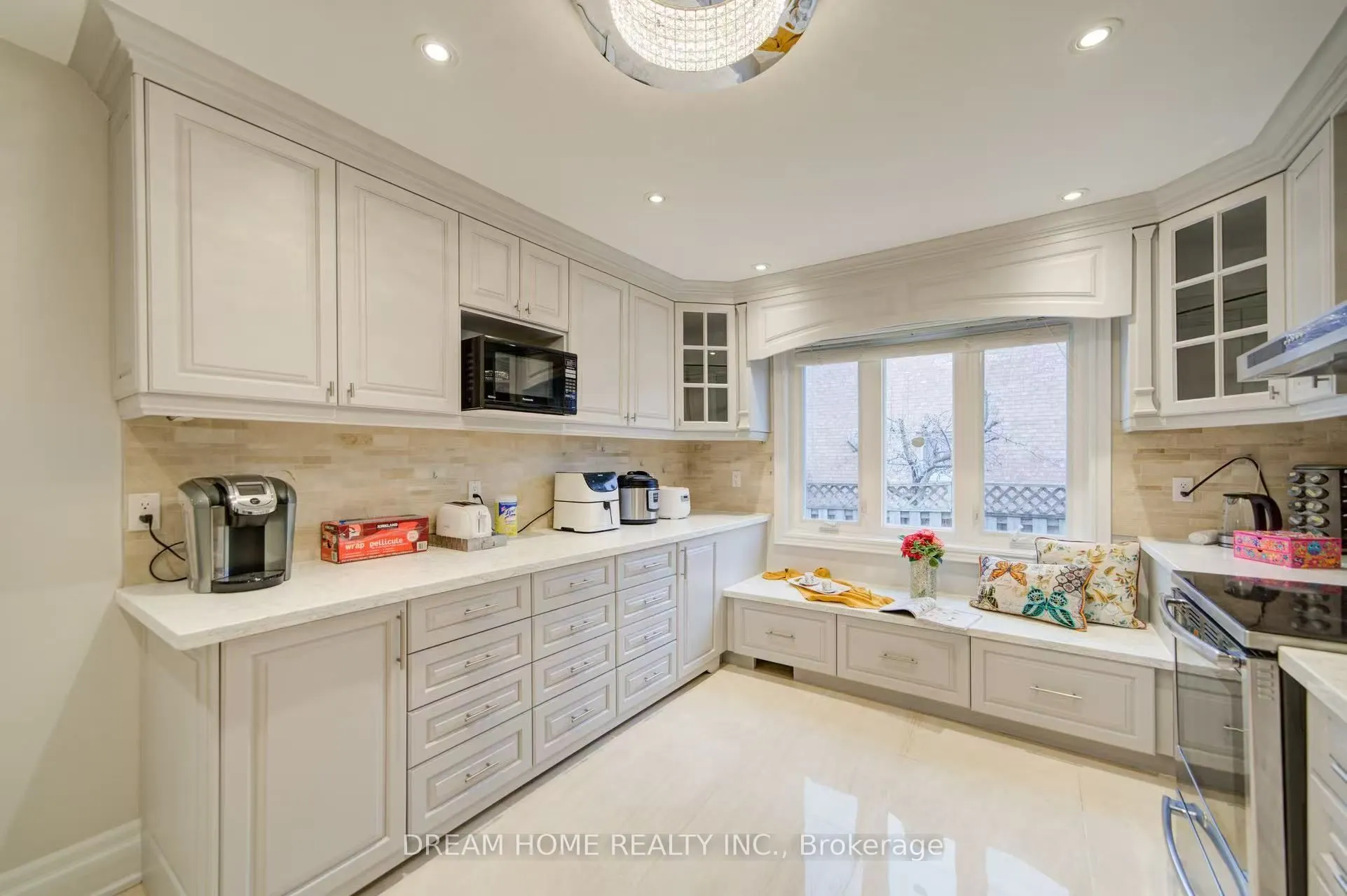 3 Moses Crescent, #Room B