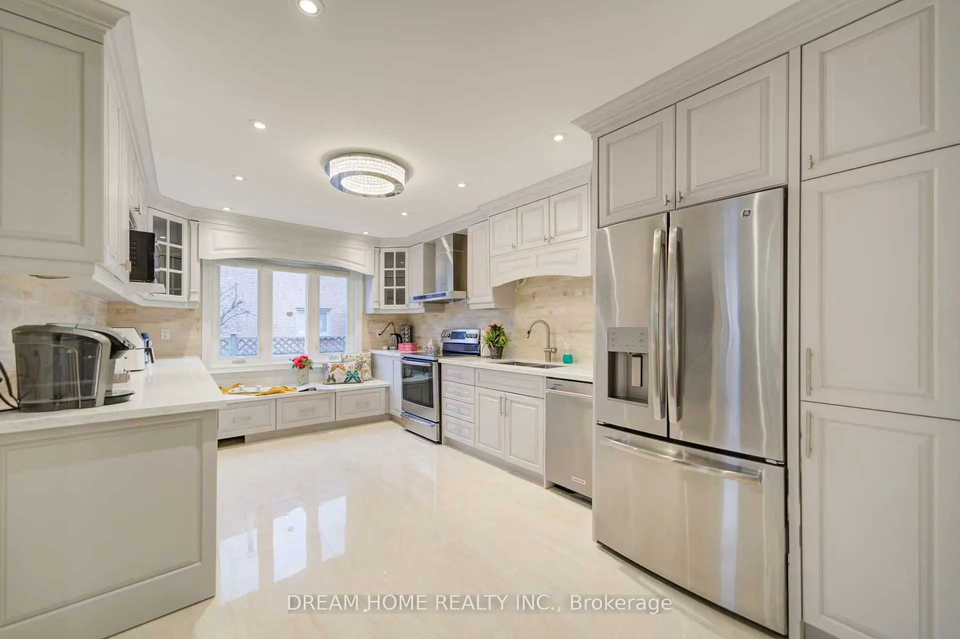 3 Moses Crescent, #Room B