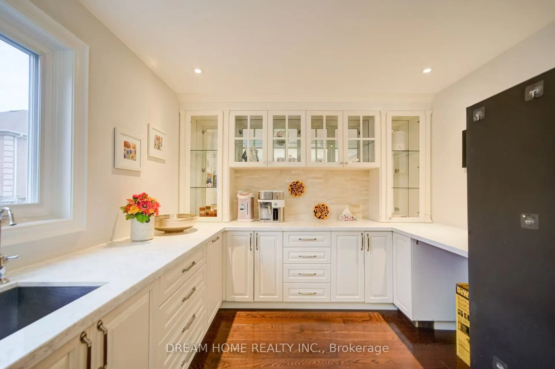 3 Moses Crescent, #Room B