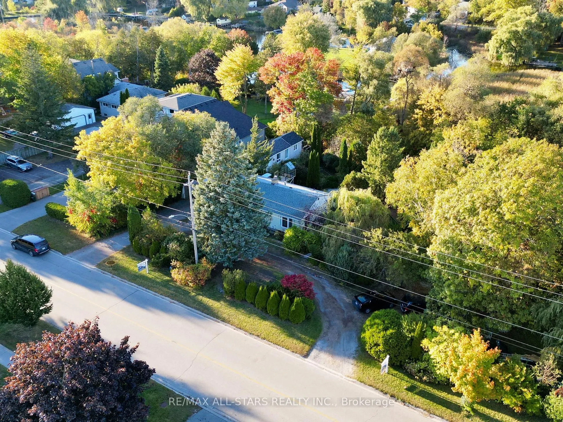 40 Riverglen Drive