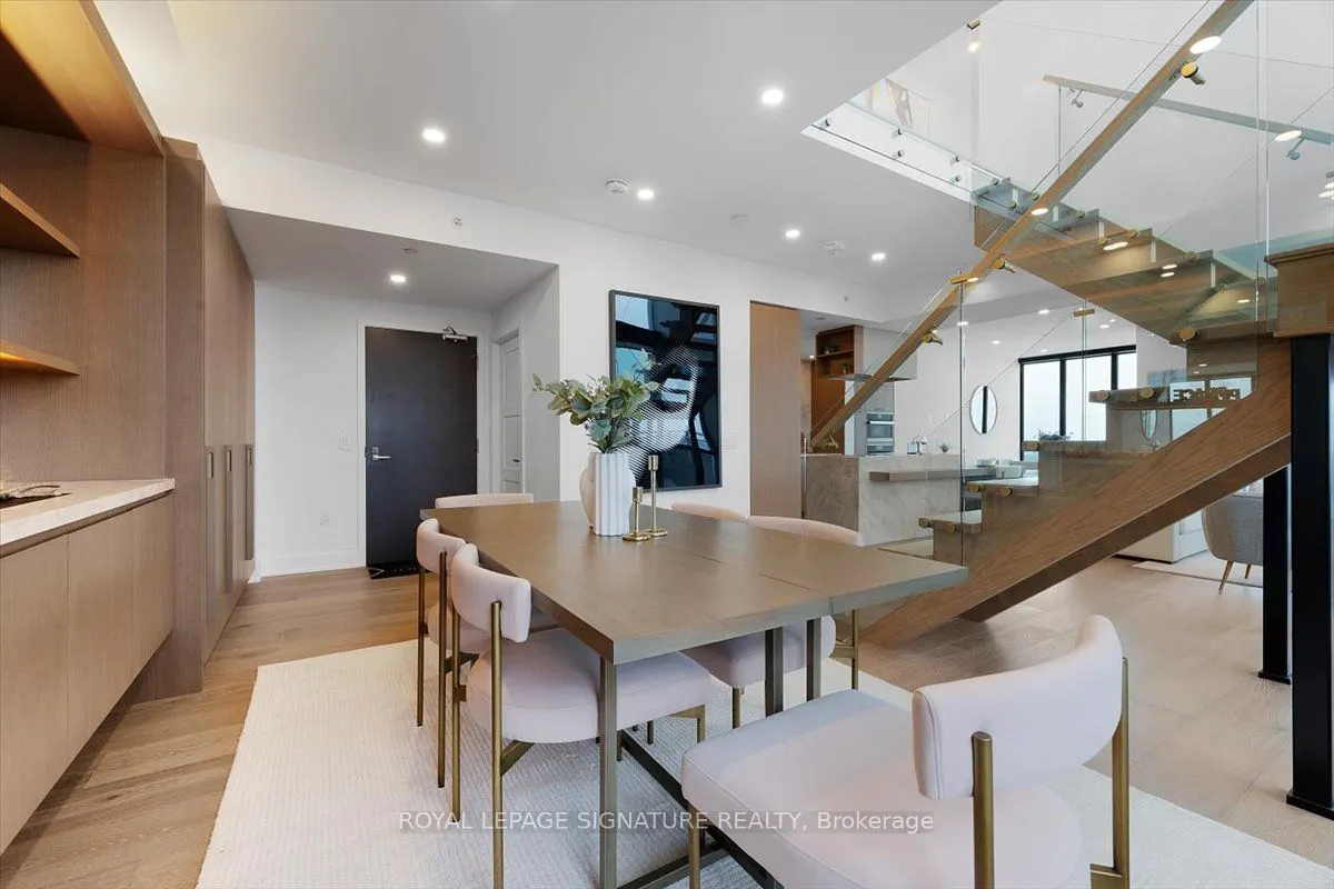 2916 Highway 7 Road, #3805