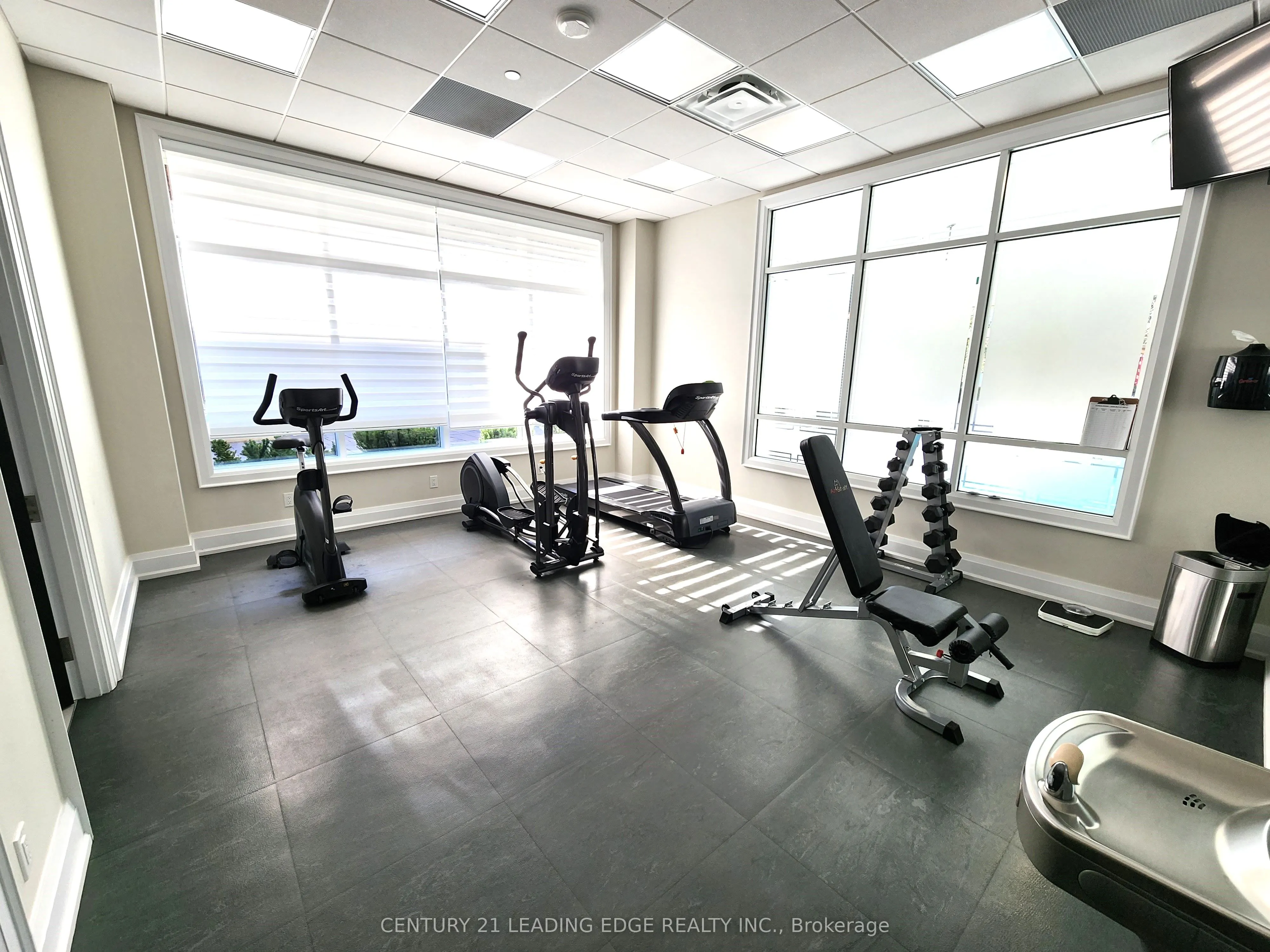 7 BOND Crescent, #325