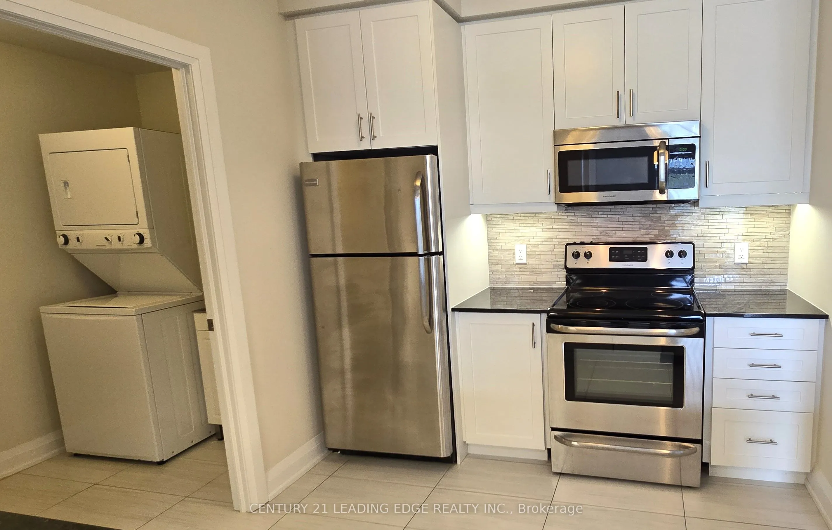 7 BOND Crescent, #325