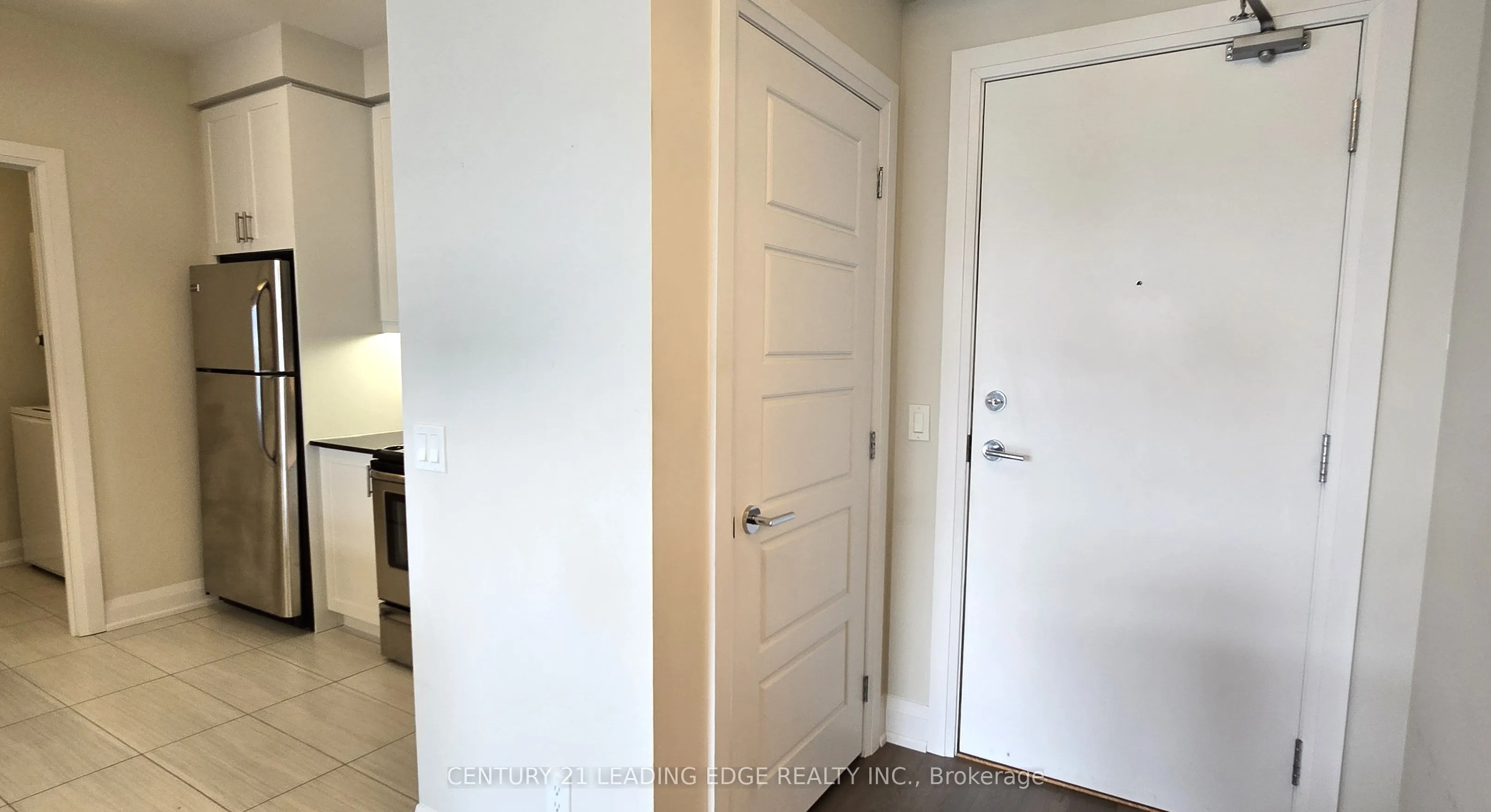 7 BOND Crescent, #325