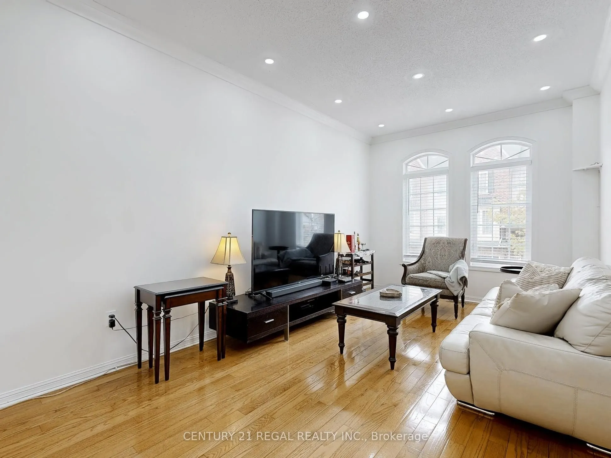 100 Elgin Mills Road W, #7