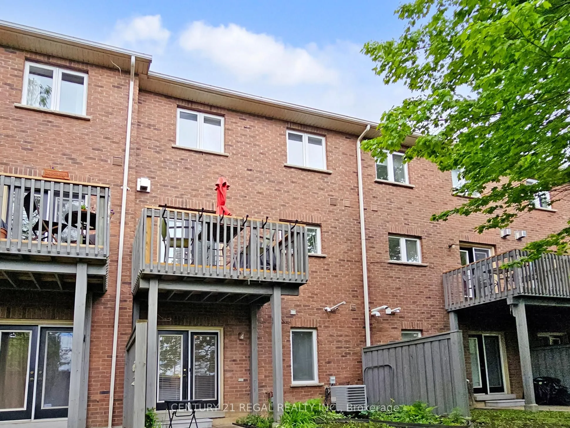 100 Elgin Mills Road W, #7