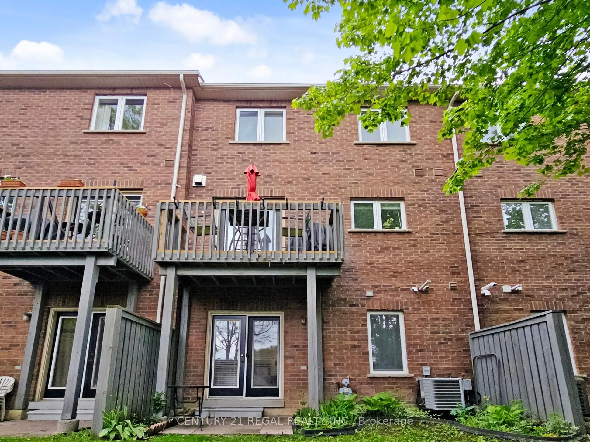 100 Elgin Mills Road W, #7