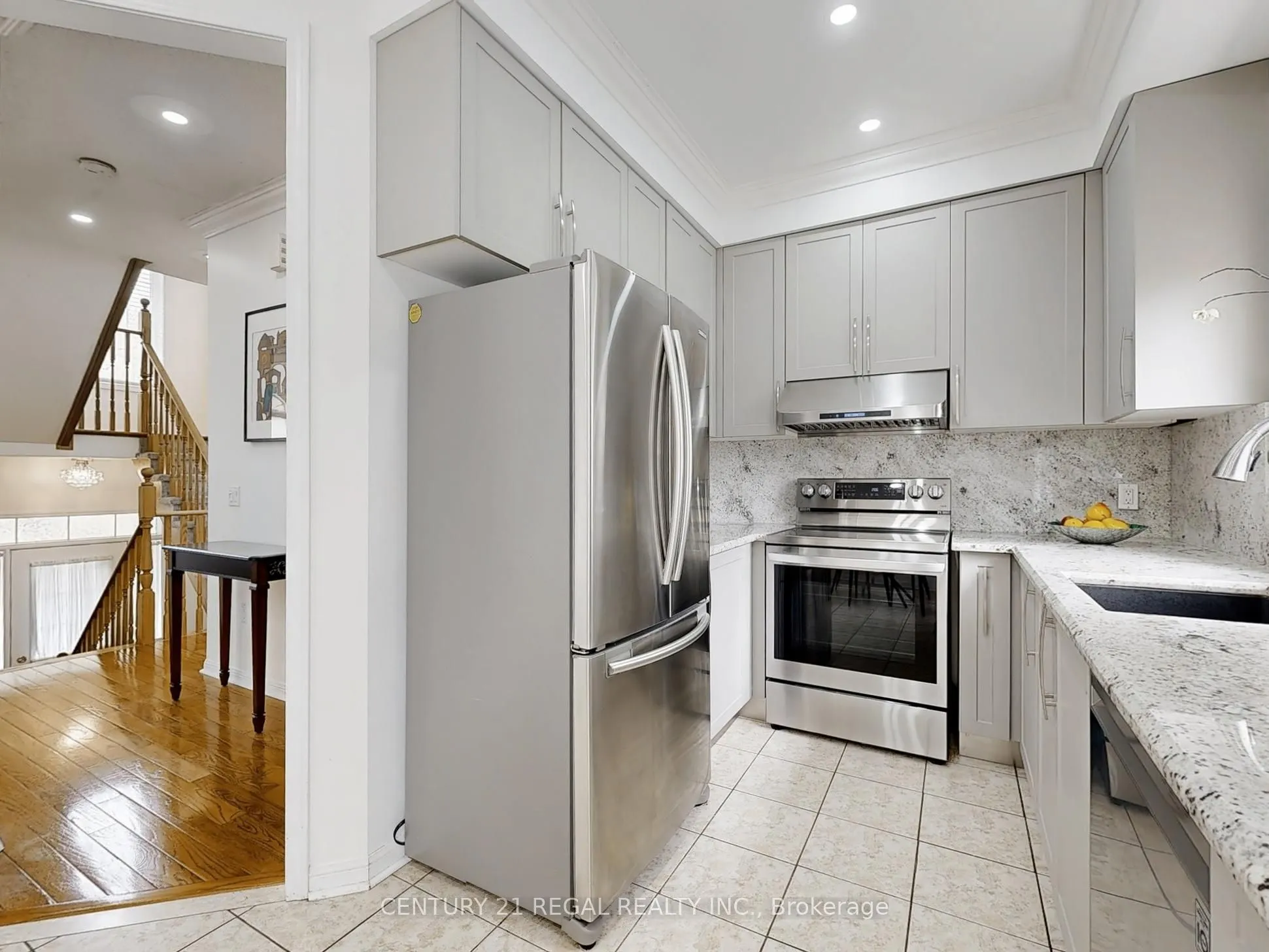 100 Elgin Mills Road W, #7