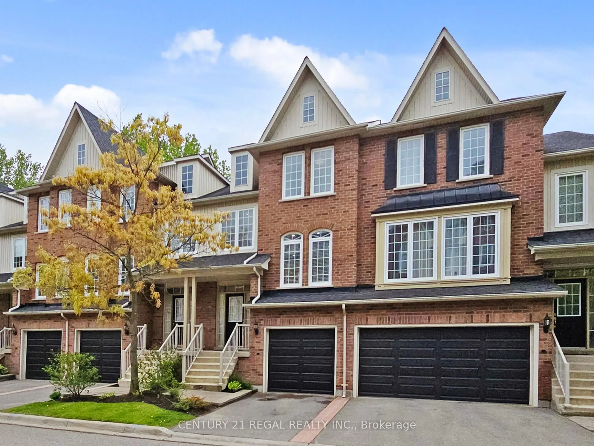 100 Elgin Mills Road W, #7