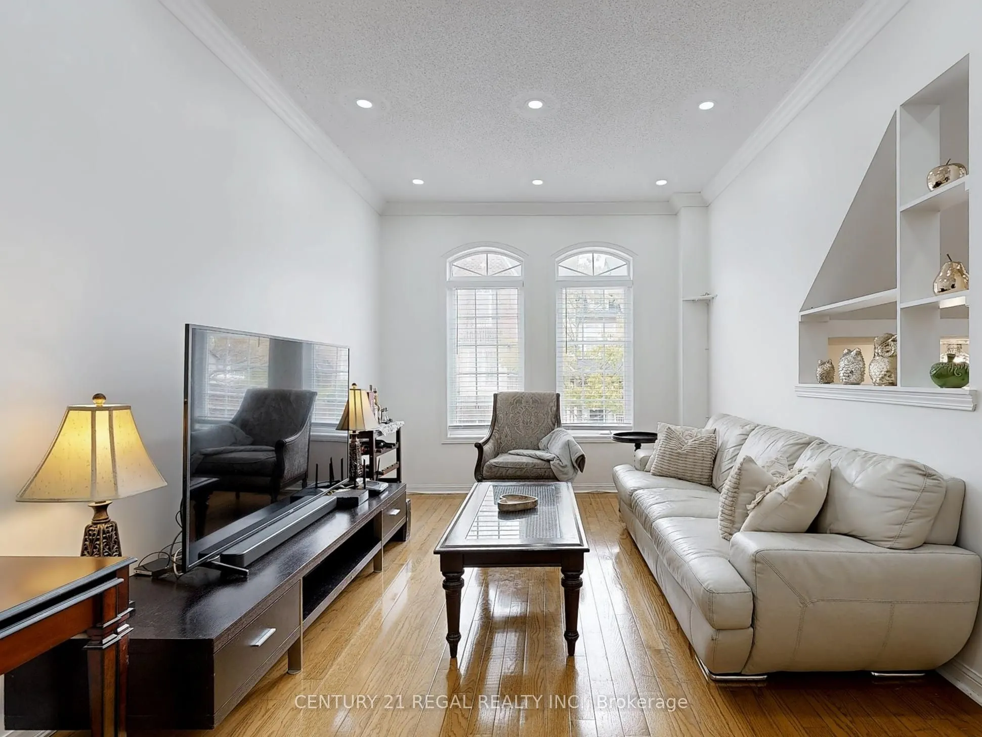 100 Elgin Mills Road W, #7