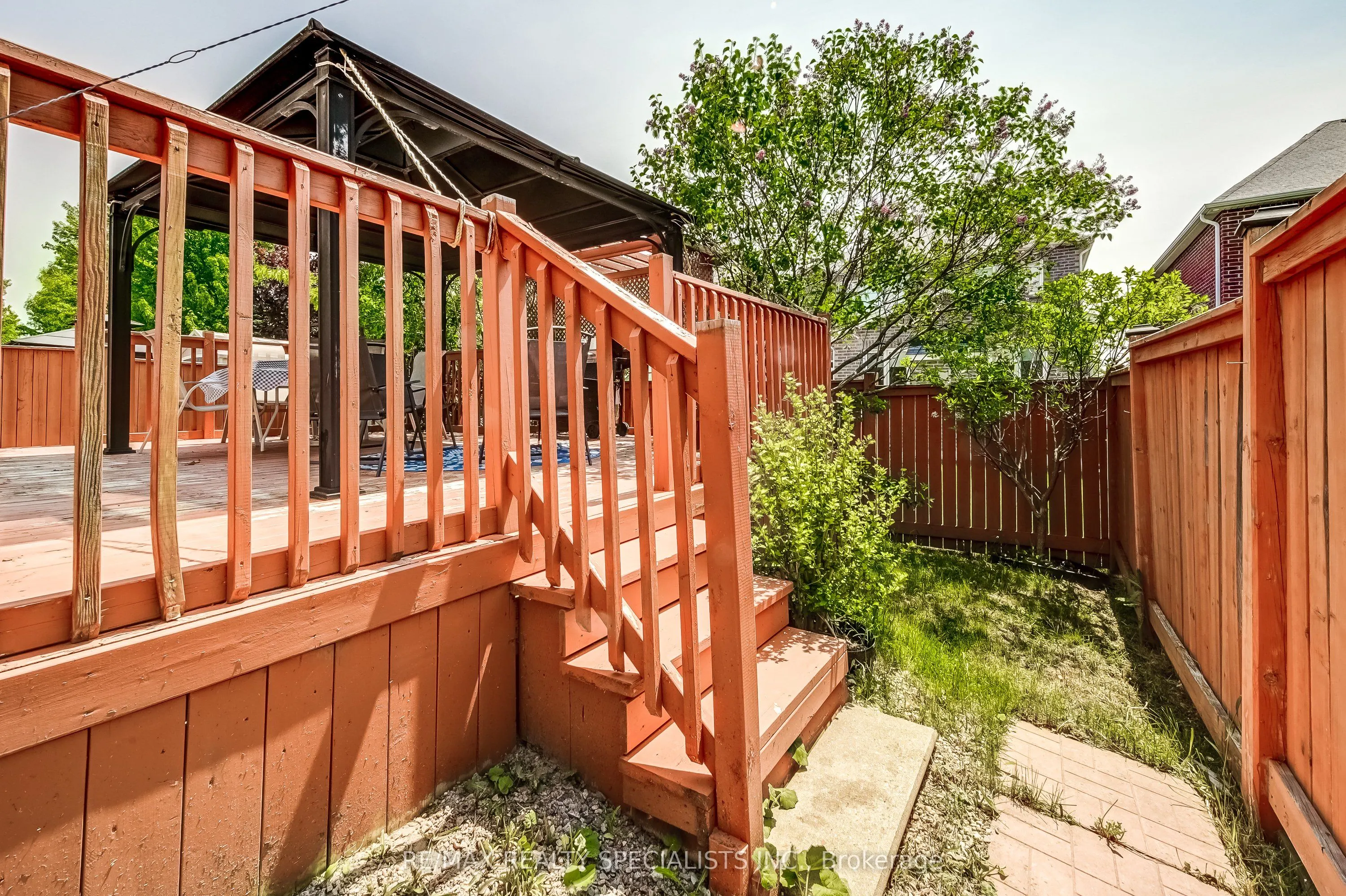 81 Corwin Drive
