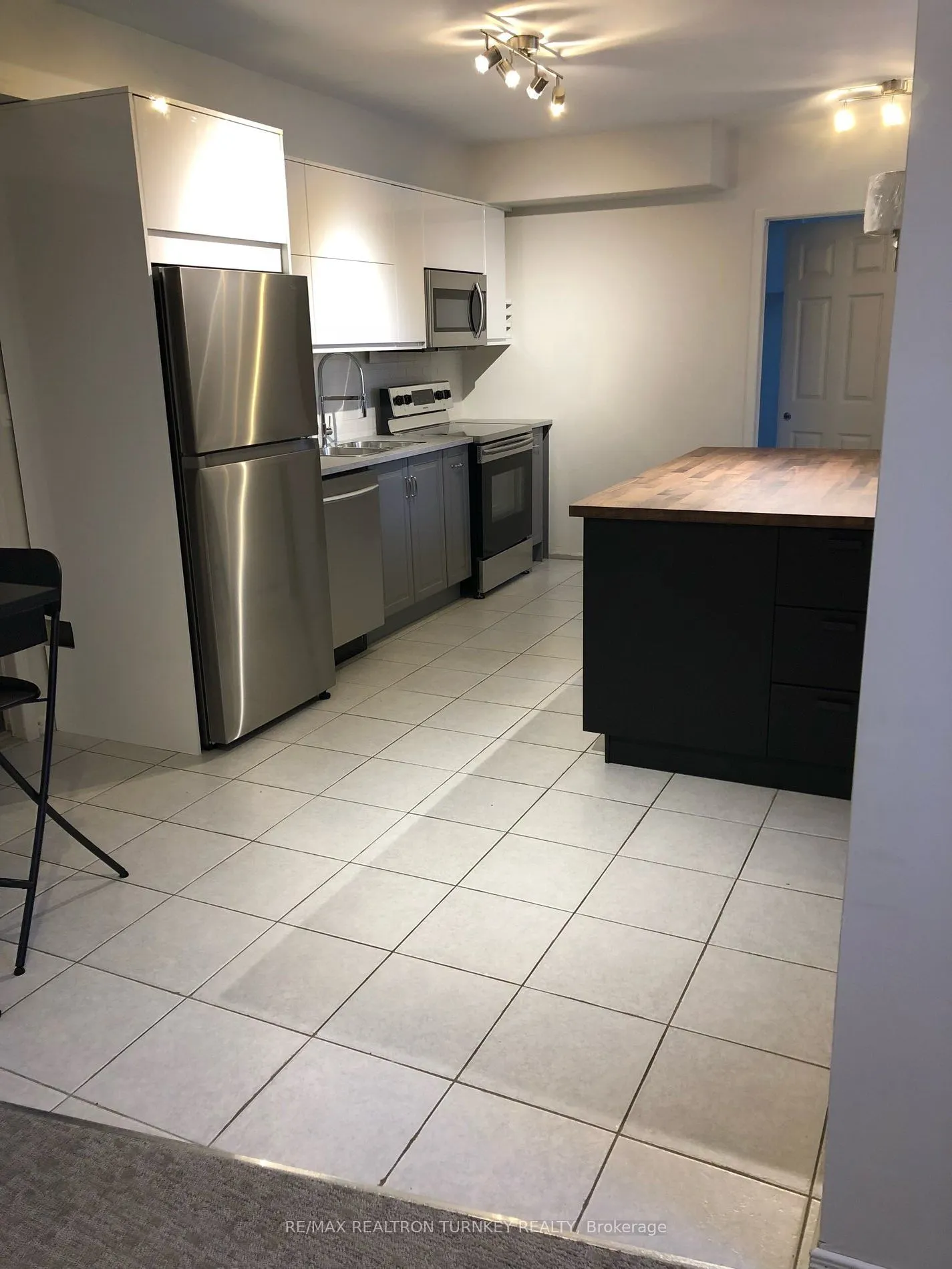 20173 Bathurst Street