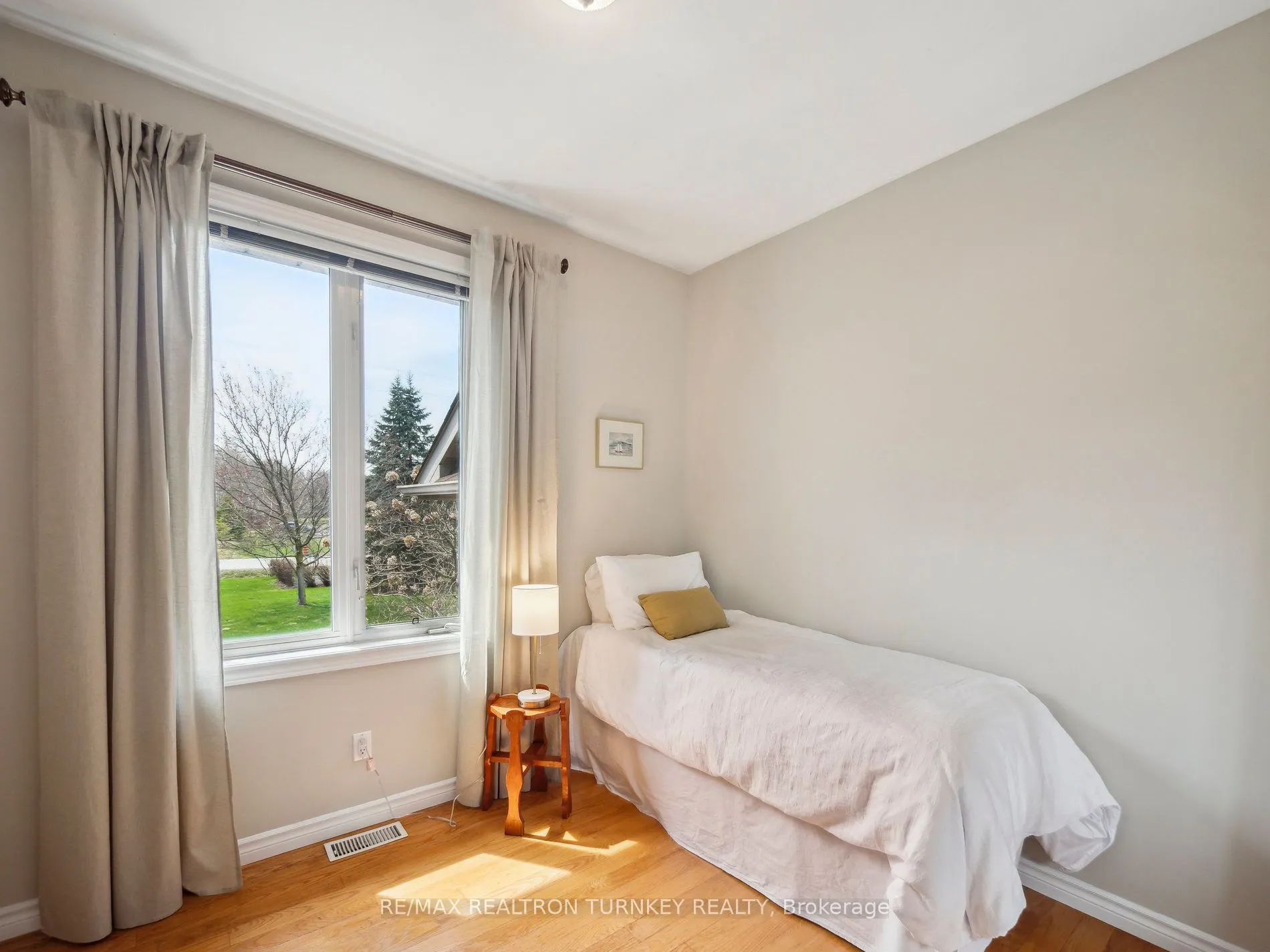 20173 Bathurst Street