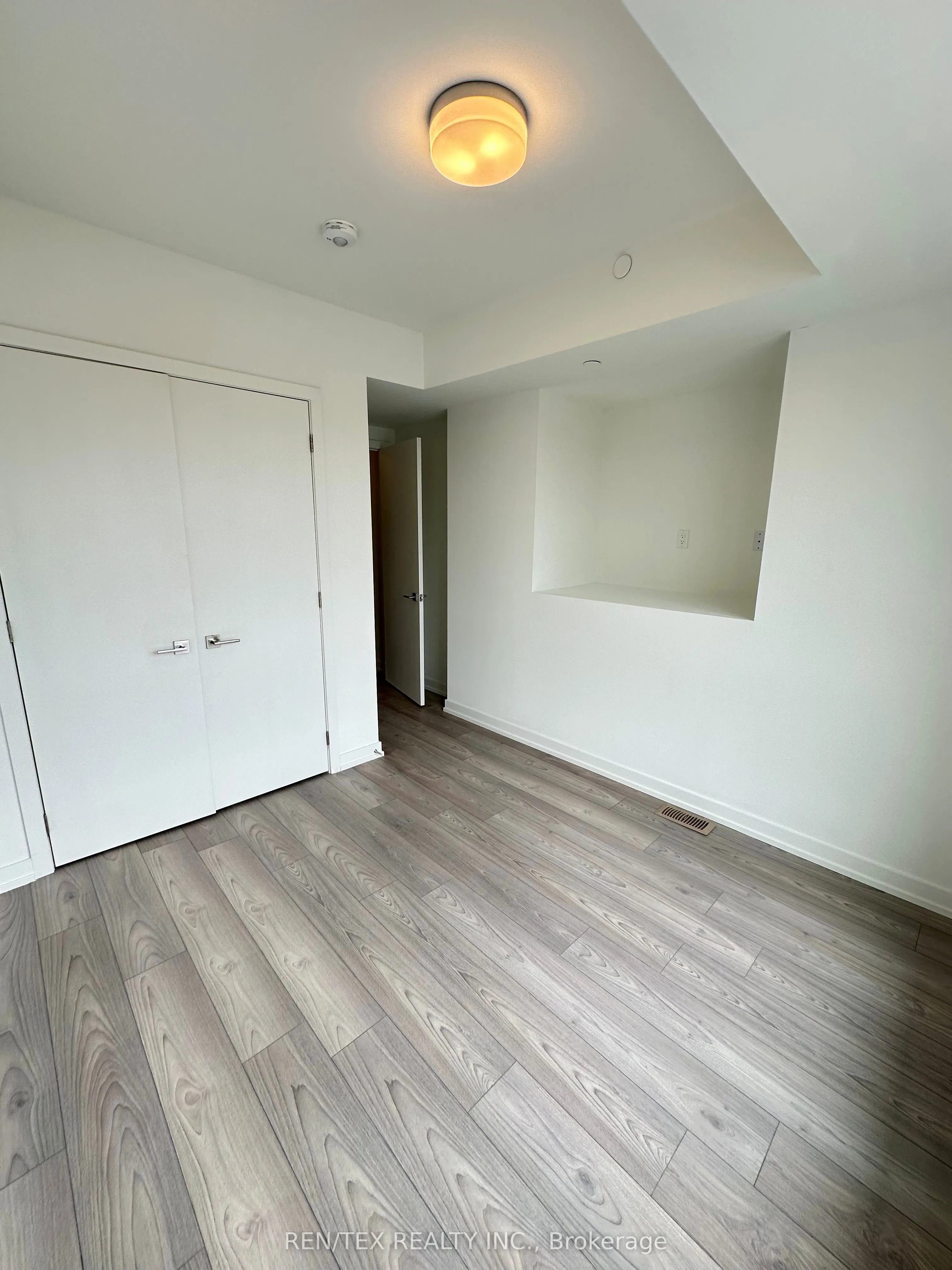 65 Saigon Drive, #102
