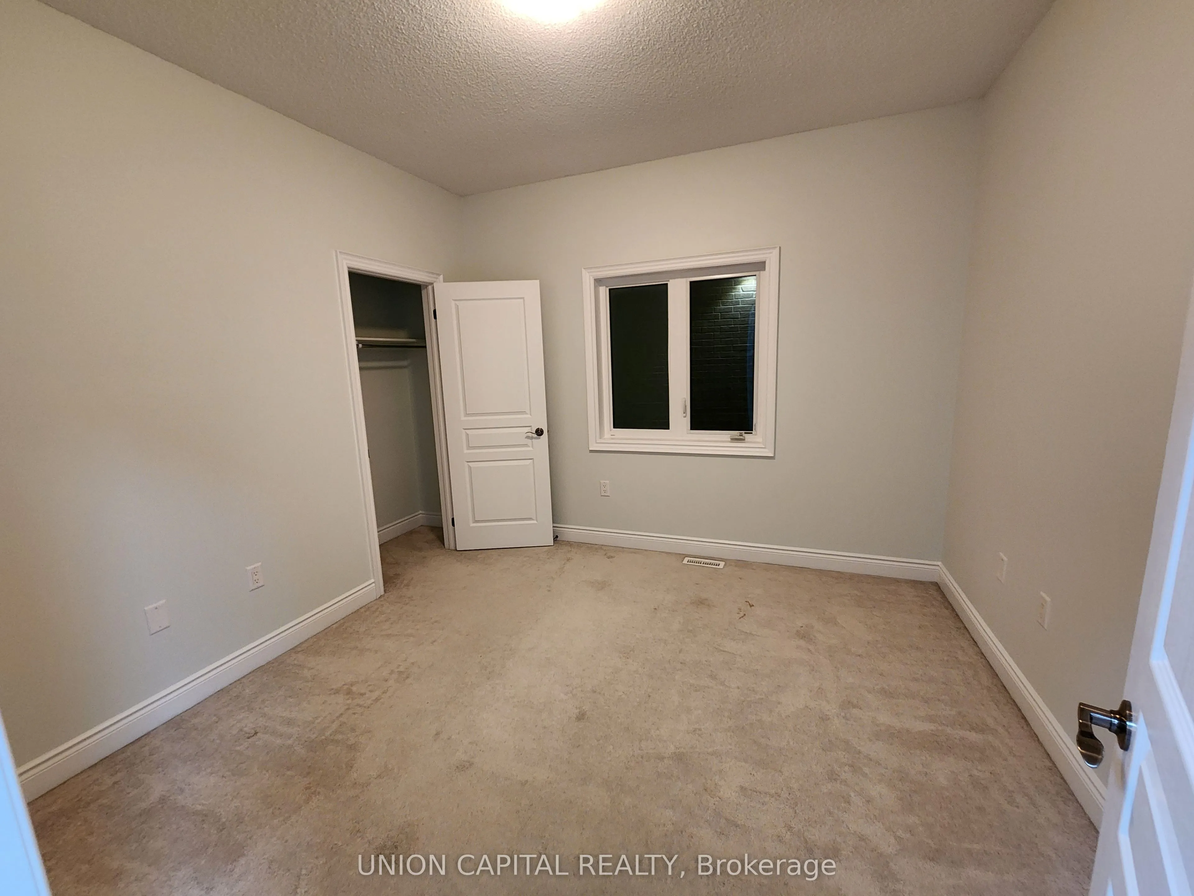 168 Roy Harper Avenue