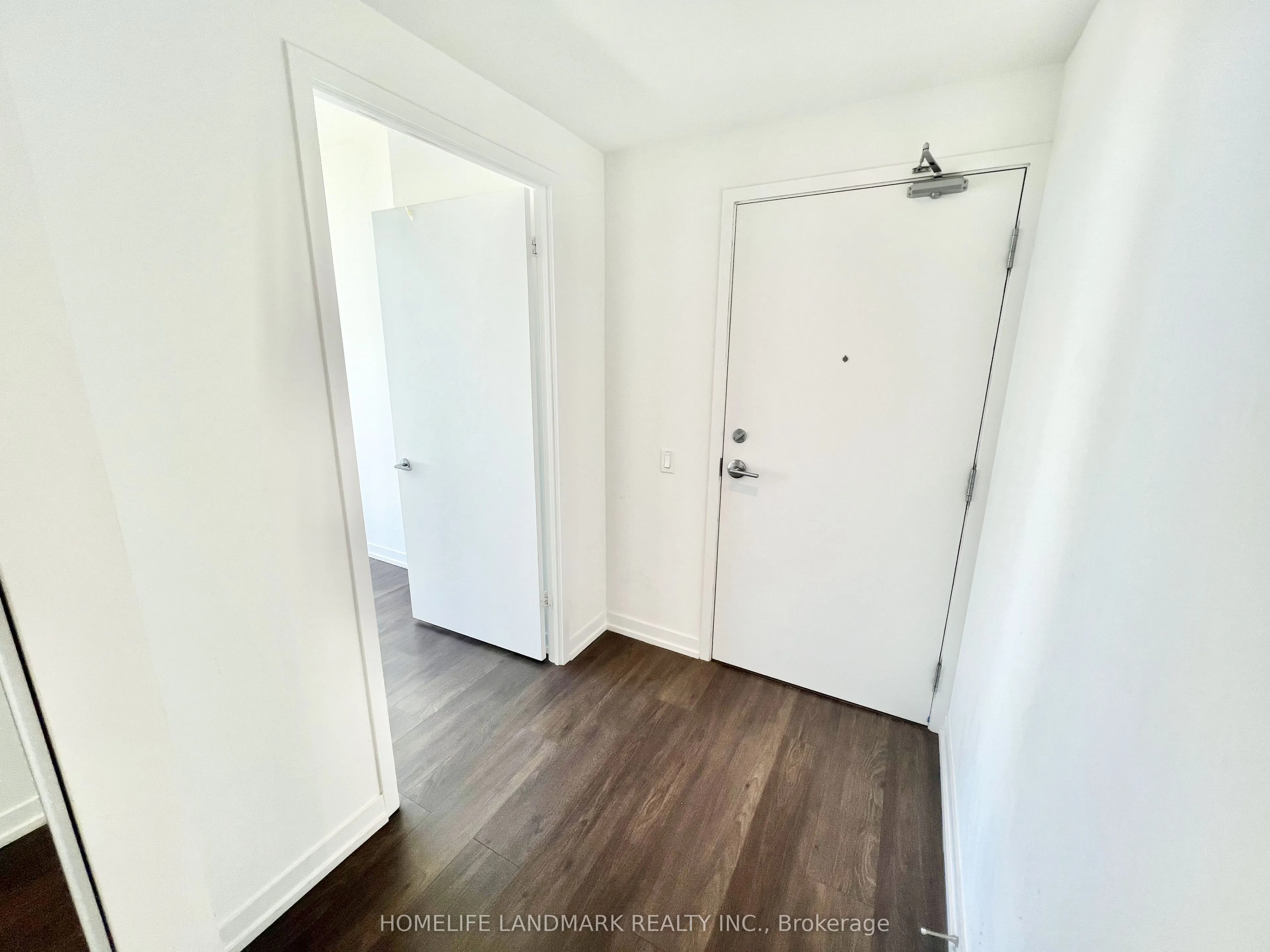5 Buttermill Avenue, #3702