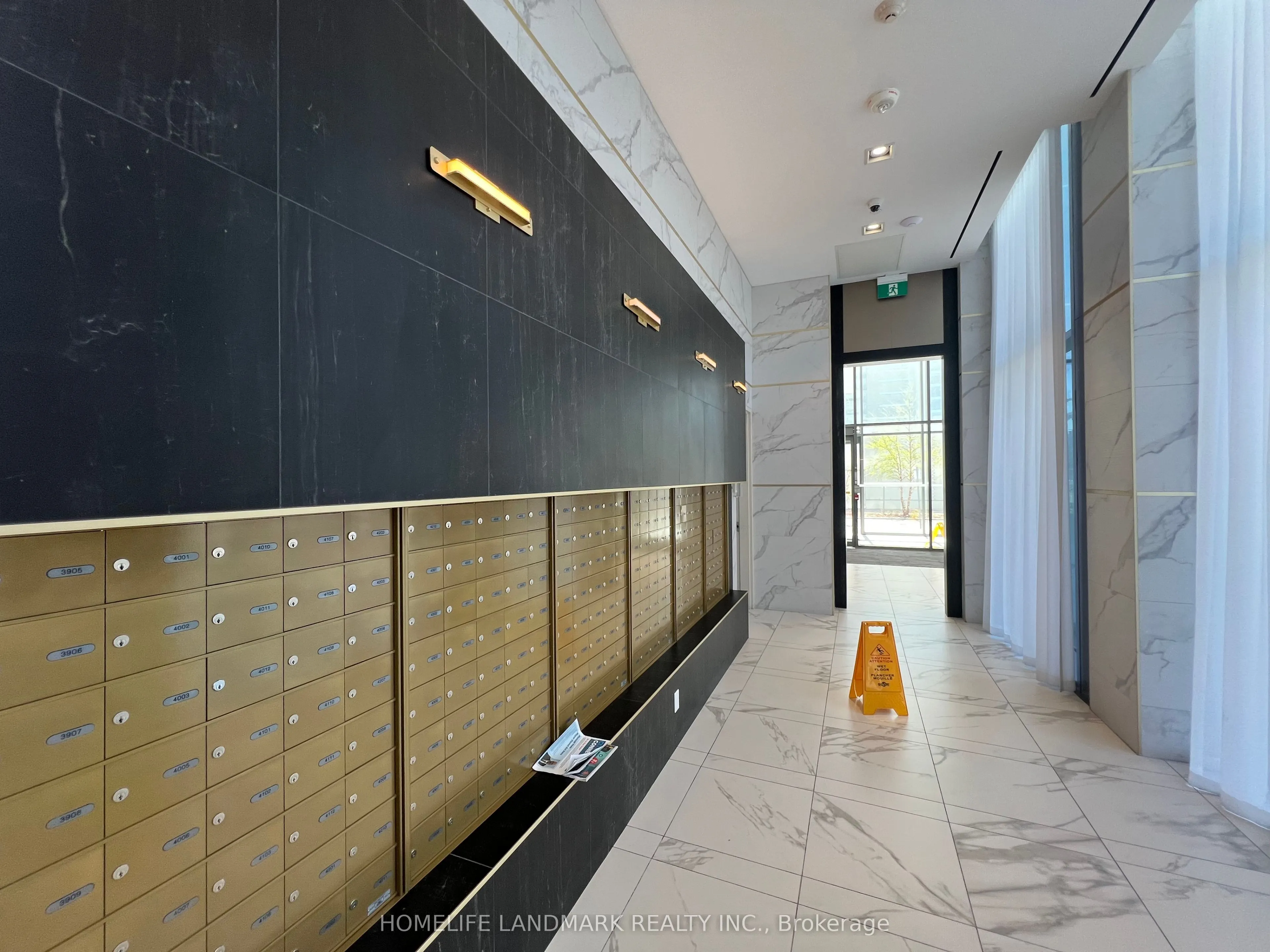 5 Buttermill Avenue, #3702