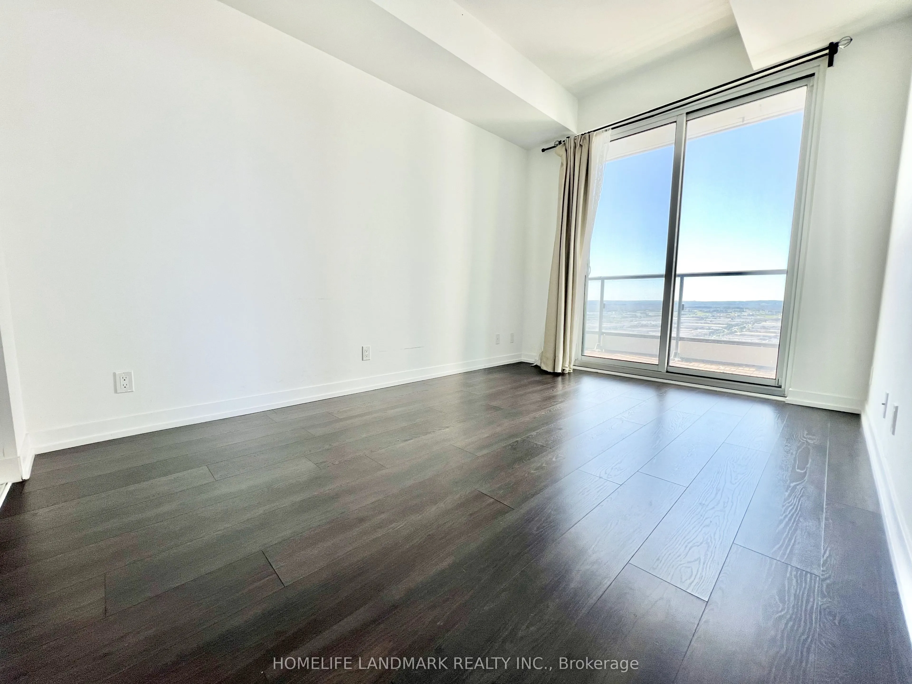 5 Buttermill Avenue, #3702