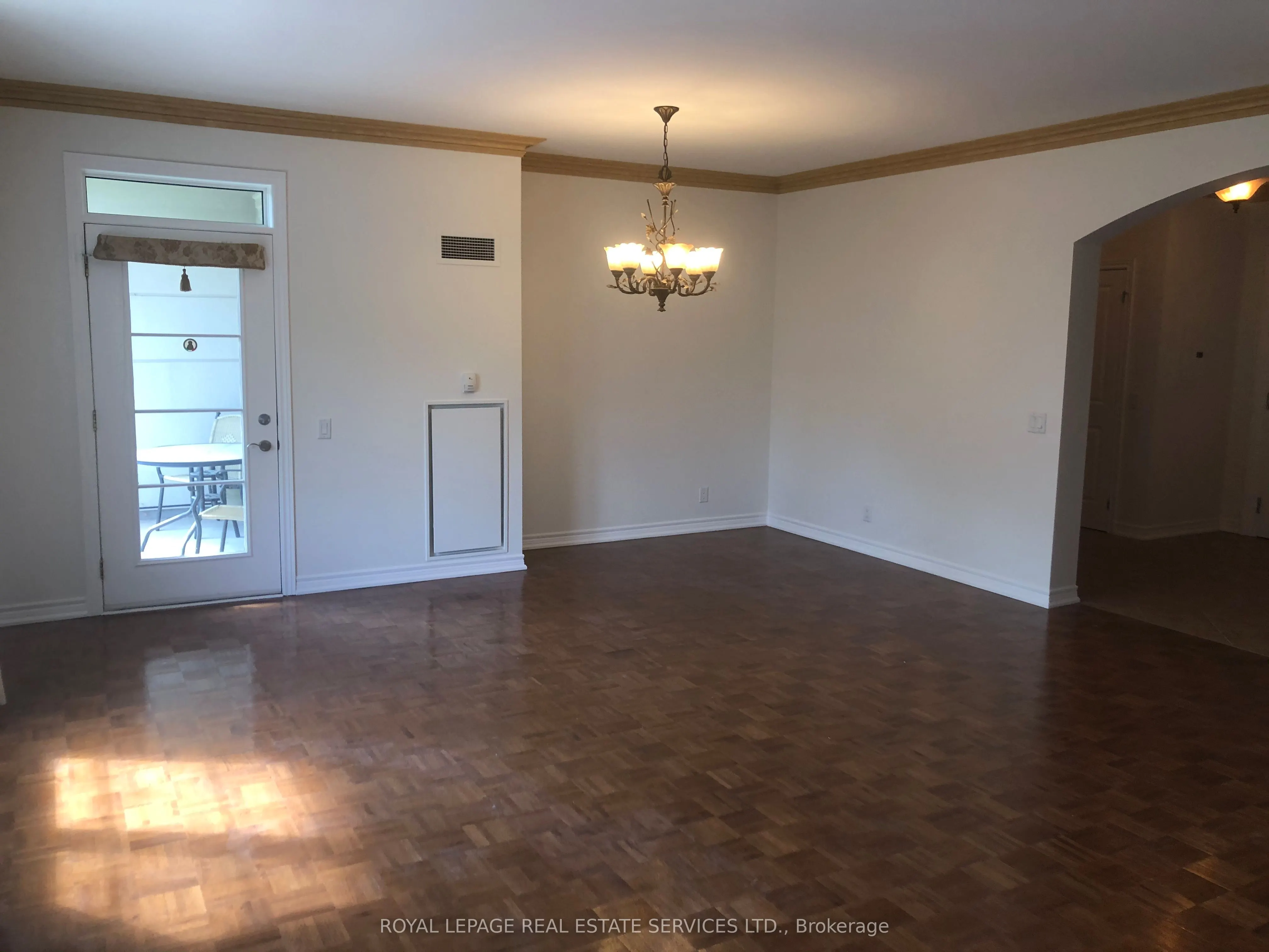 9519 Keele Street, #109