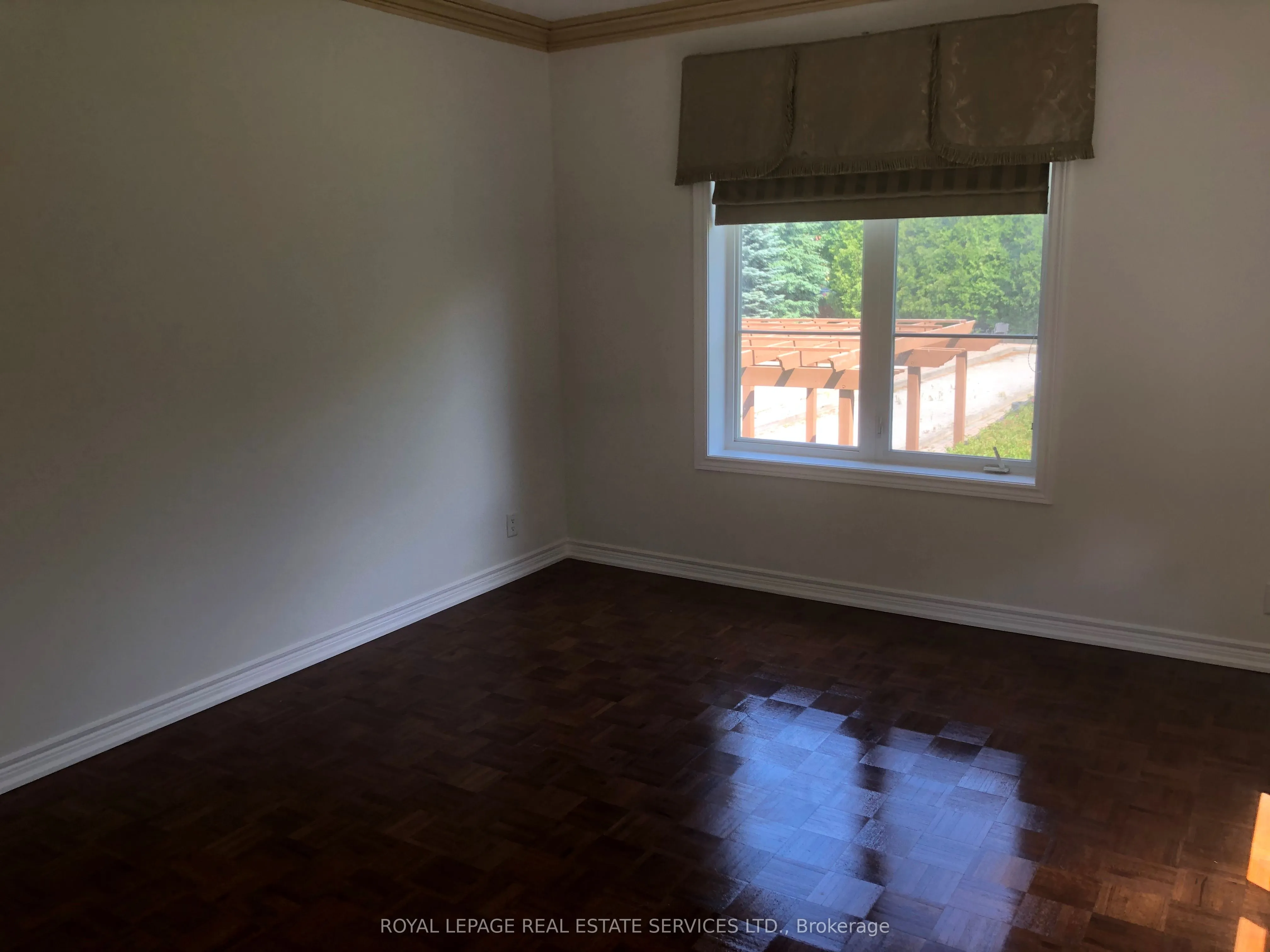 9519 Keele Street, #109