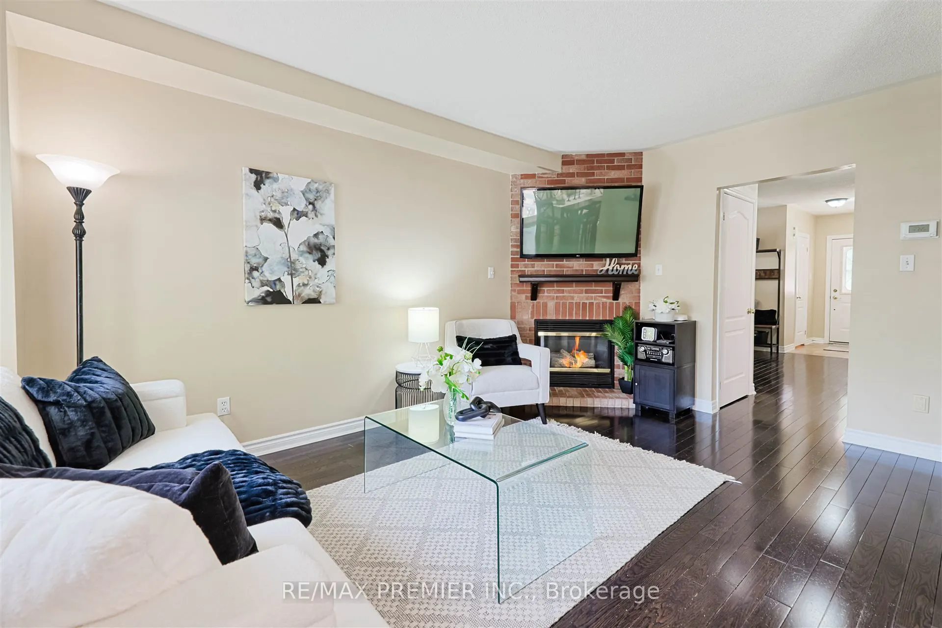 443 Carruthers Avenue