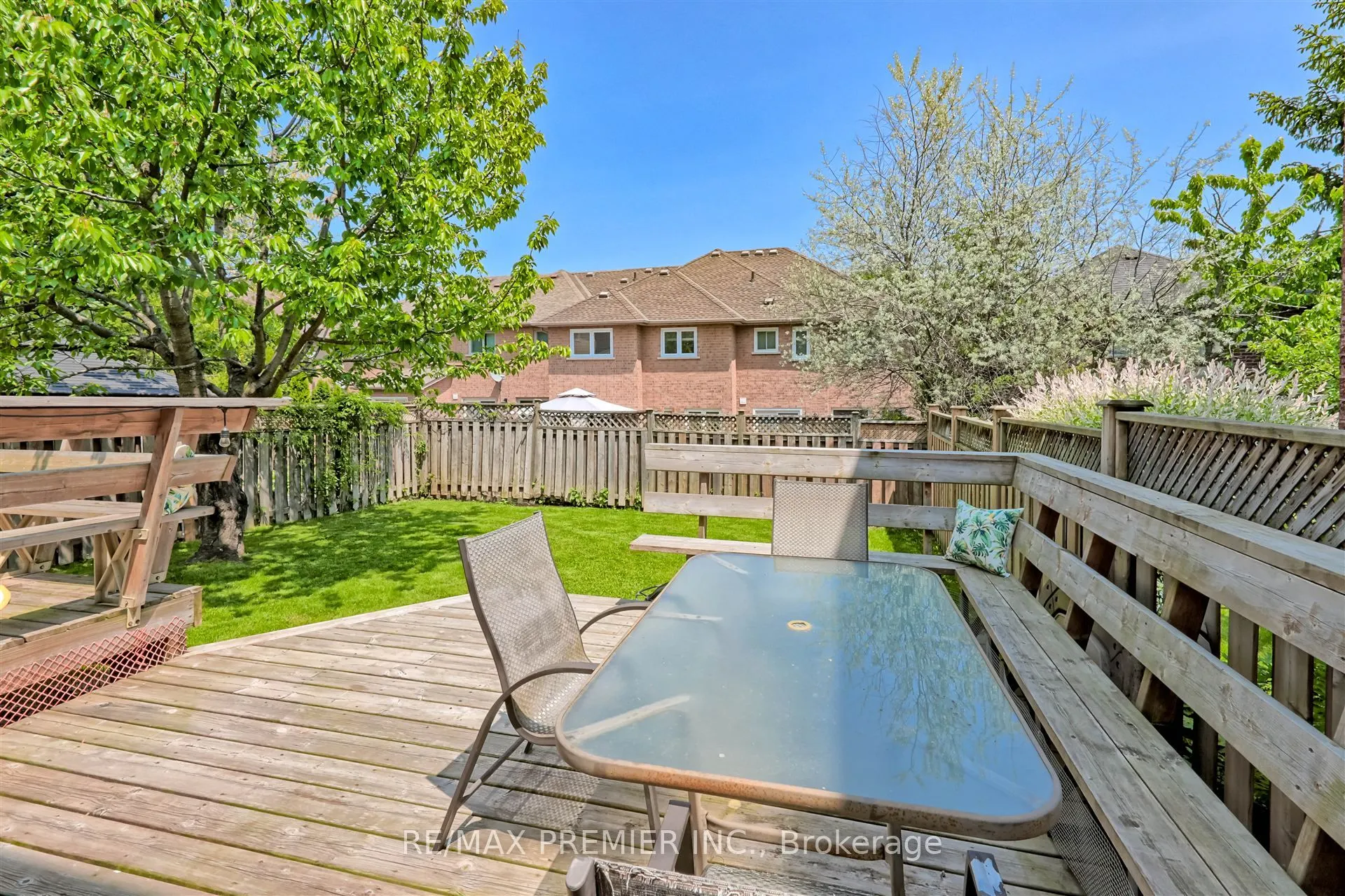 443 Carruthers Avenue