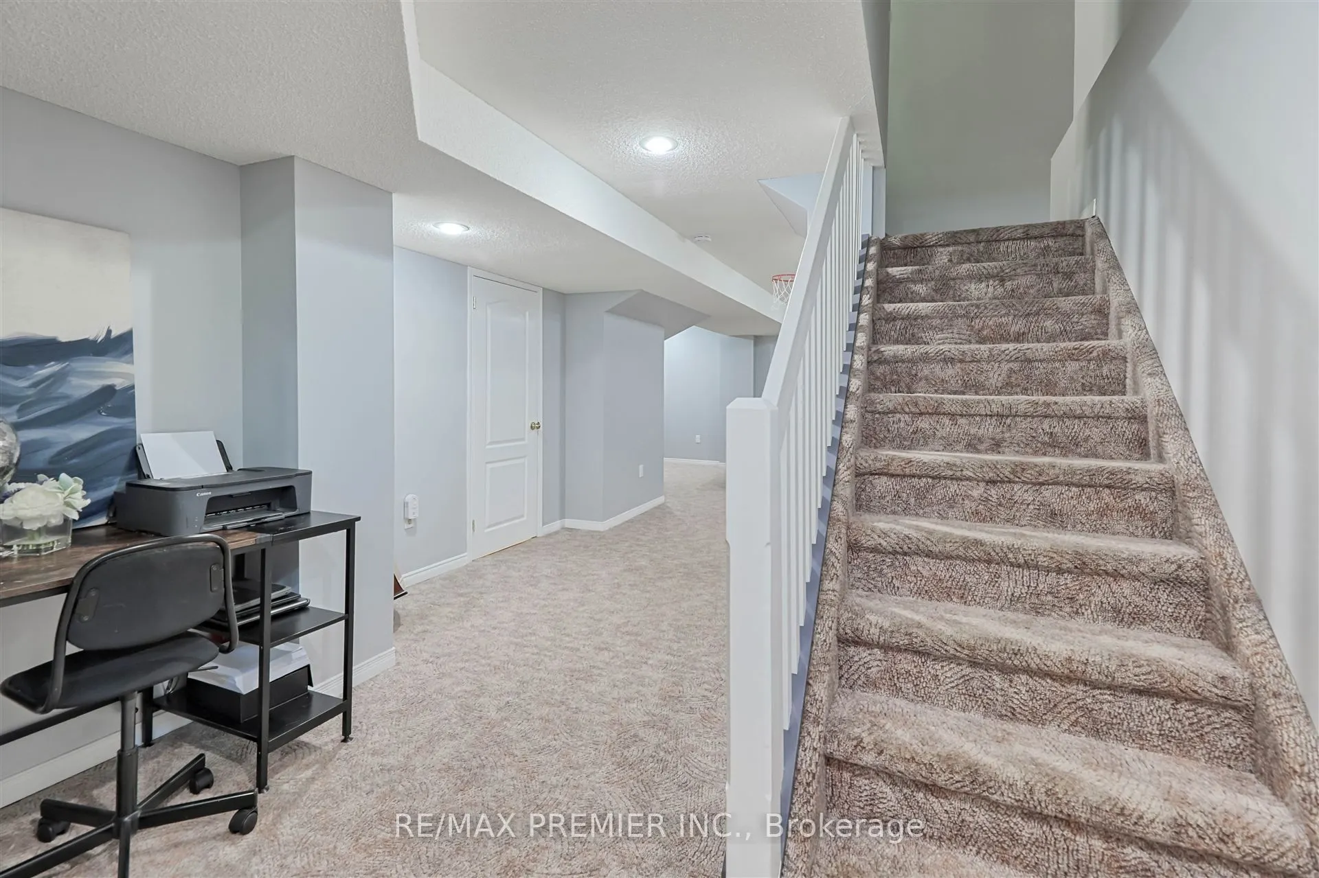443 Carruthers Avenue
