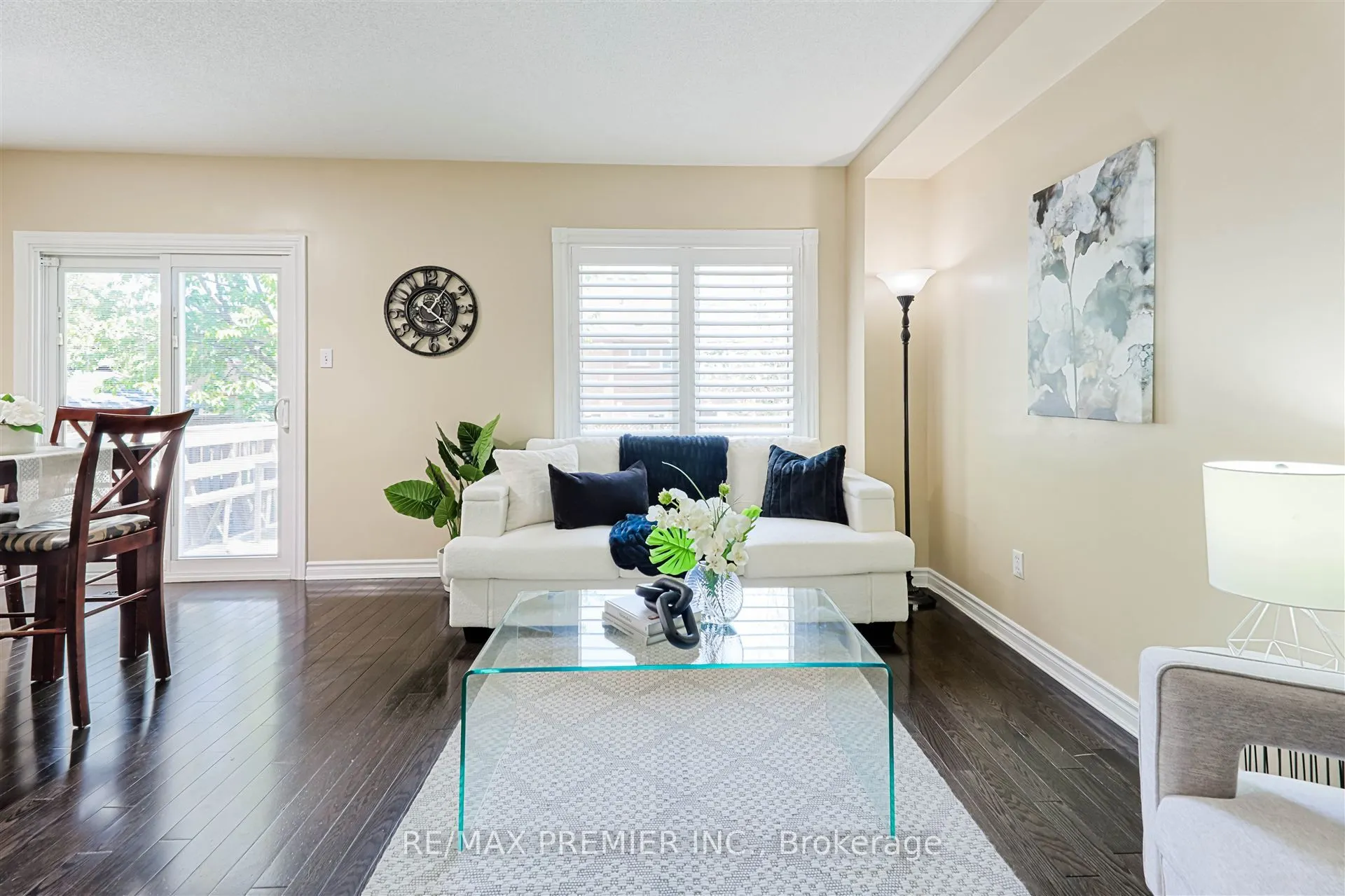 443 Carruthers Avenue