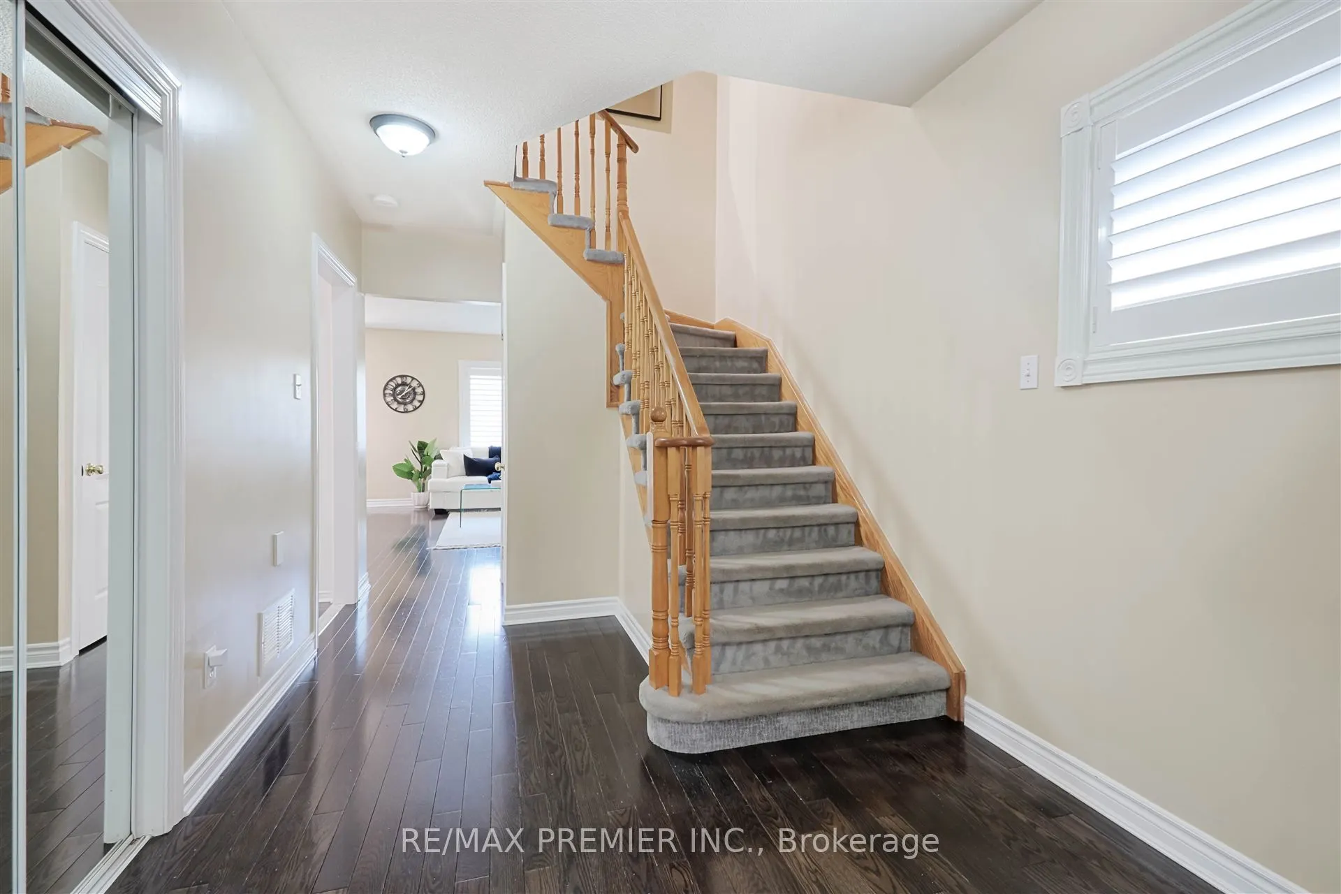 443 Carruthers Avenue